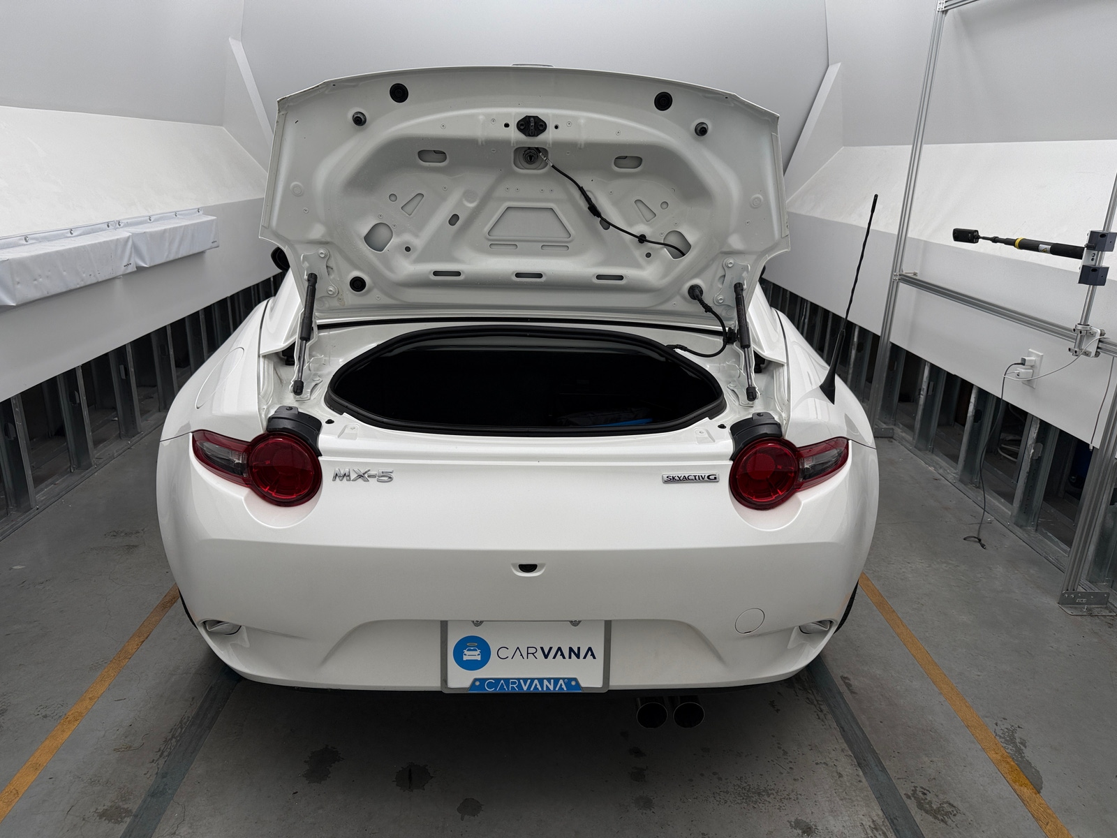 Thumbnail: 2023 Mazda MX-5 Miata - 5