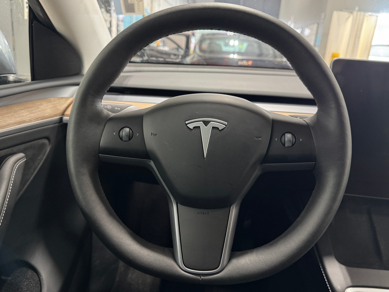 Thumbnail: 2024 Tesla Model Y - 4