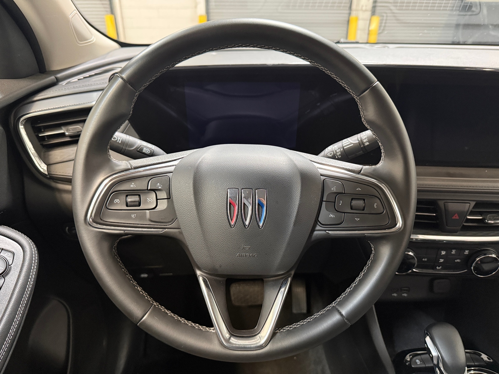 Thumbnail: 2025 Buick Encore GX - 5