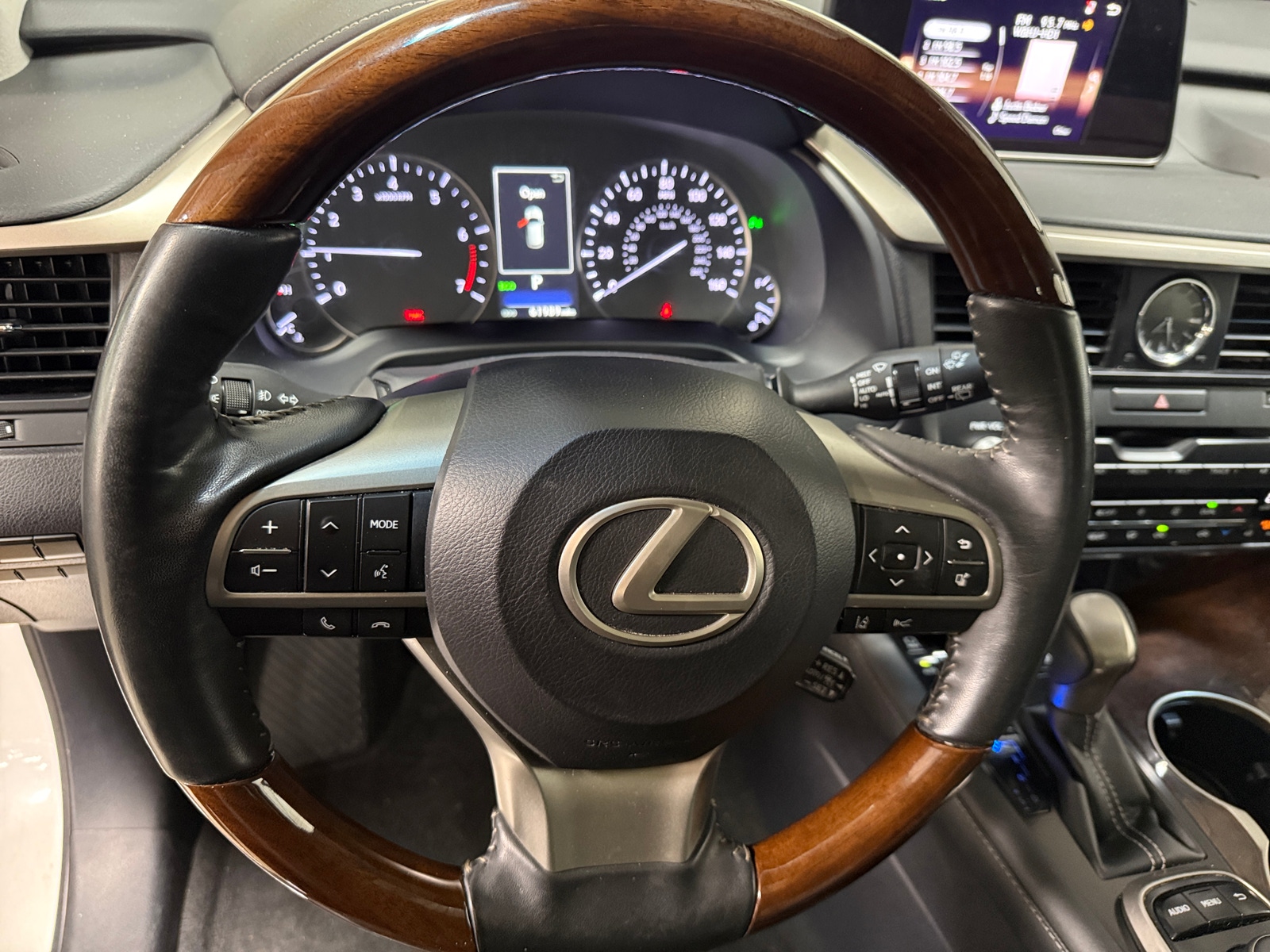 Thumbnail: 2019 Lexus RX - 4