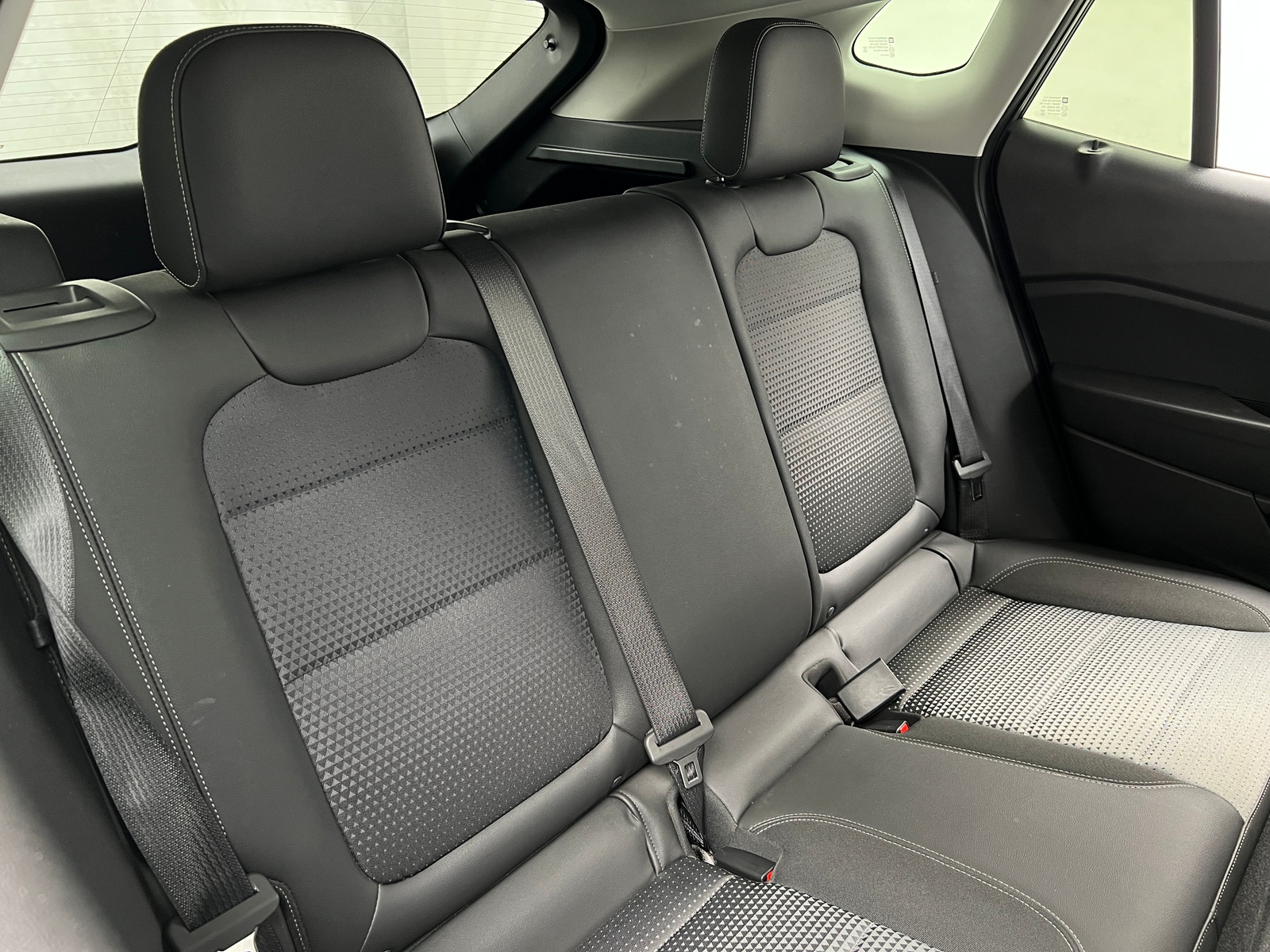 Thumbnail: 2025 Chevrolet Trax - 6