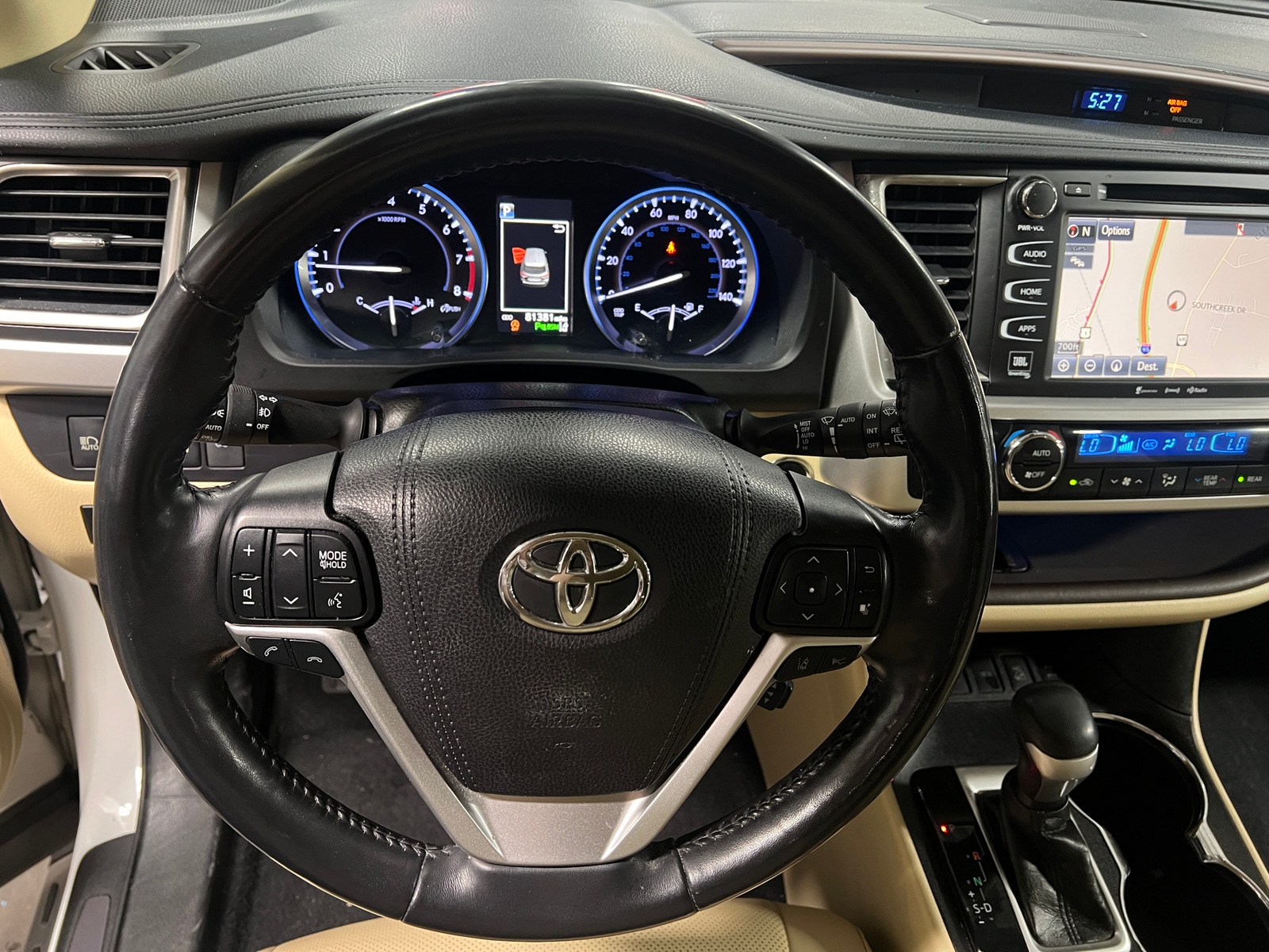 Thumbnail: 2019 Toyota Highlander - 4