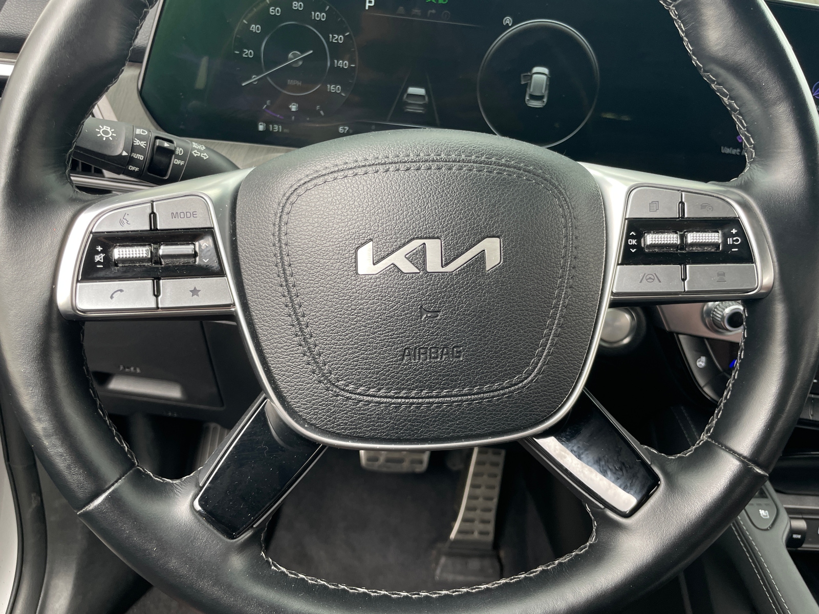 Thumbnail: 2023 Kia Telluride - 4