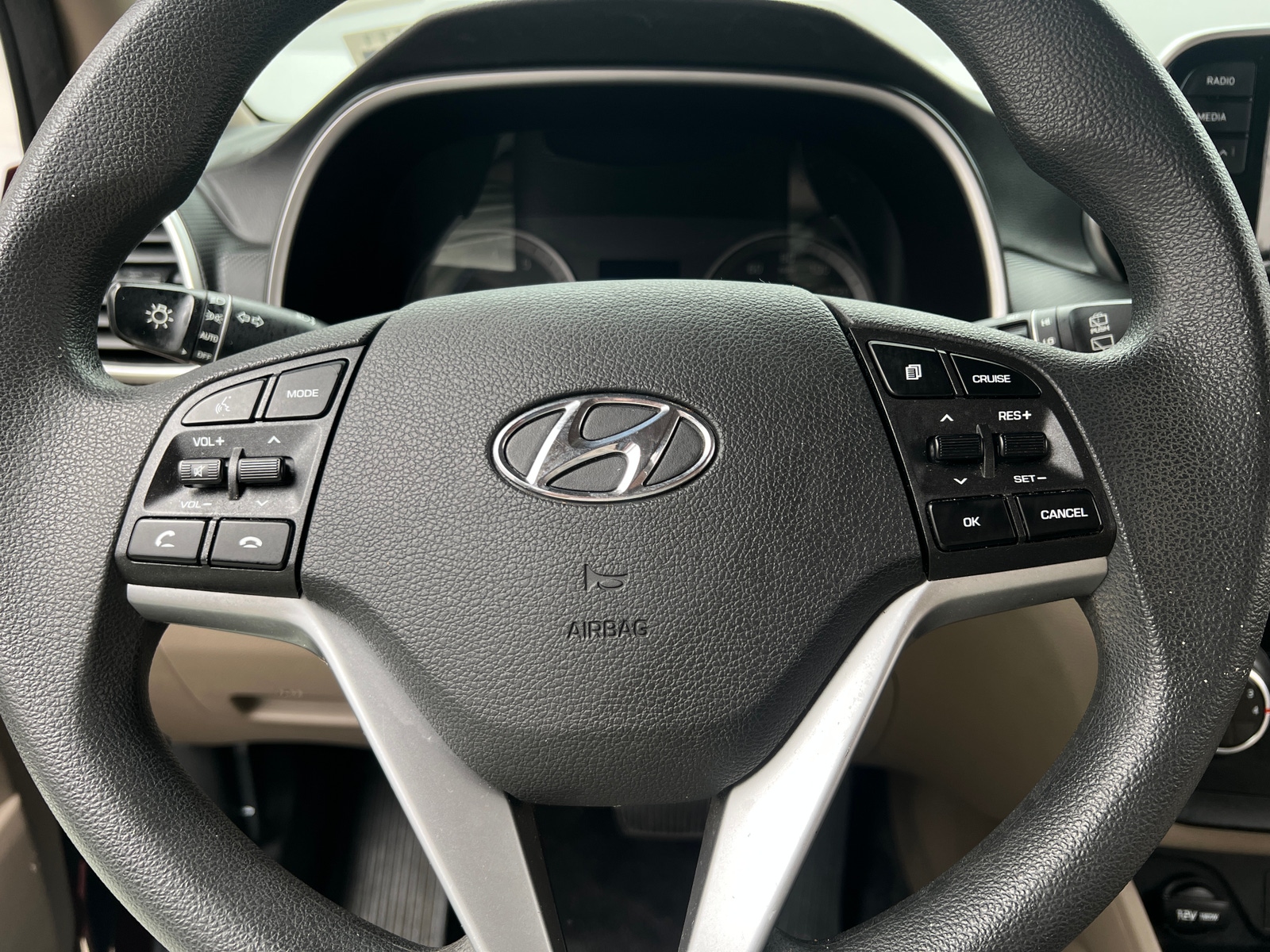 Thumbnail: 2020 Hyundai Tucson - 5
