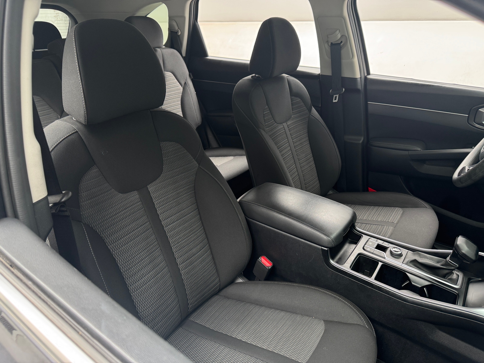 Thumbnail: 2025 Kia Sorento - 2