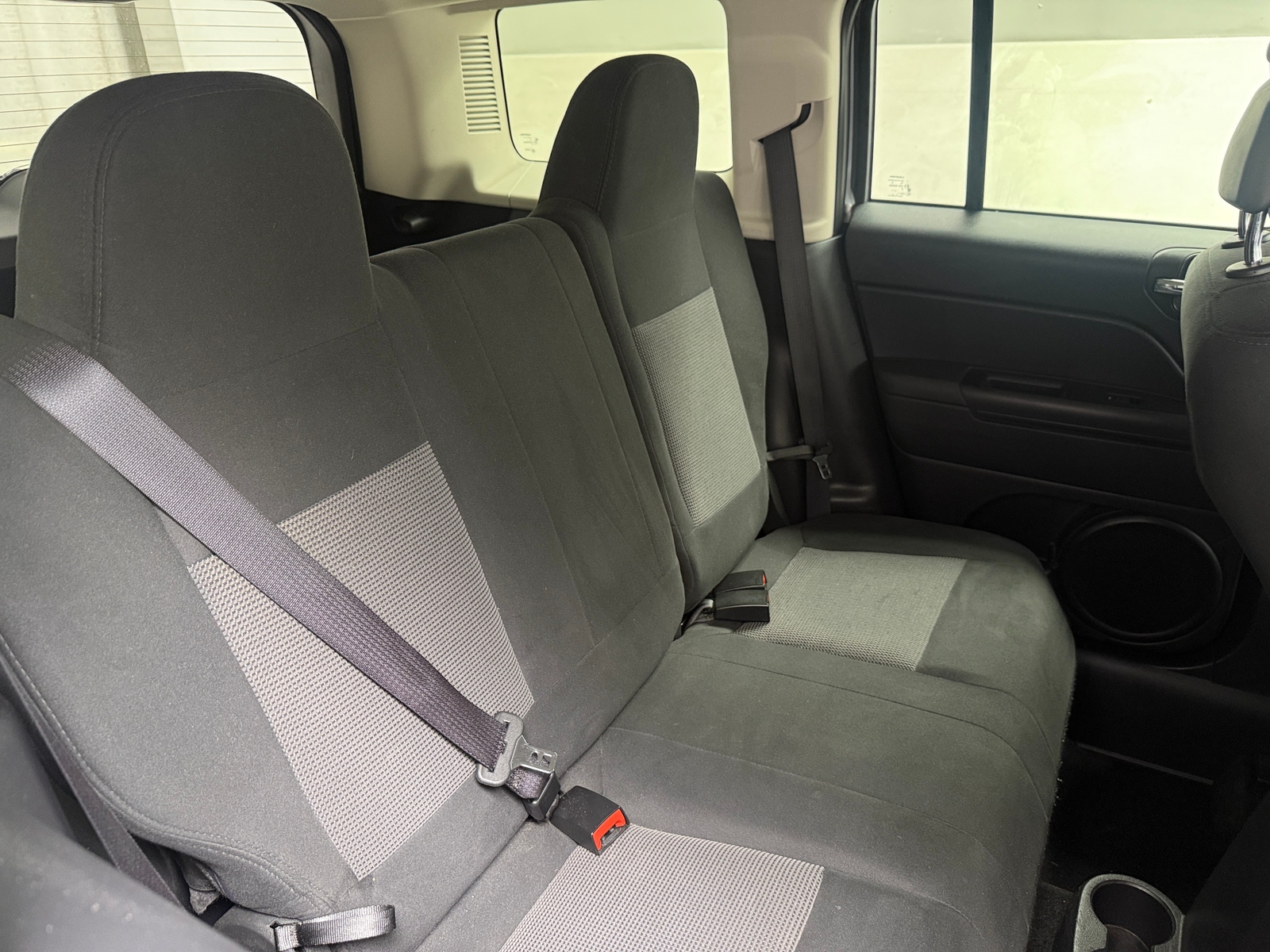 Thumbnail: 2015 Jeep Patriot - 6
