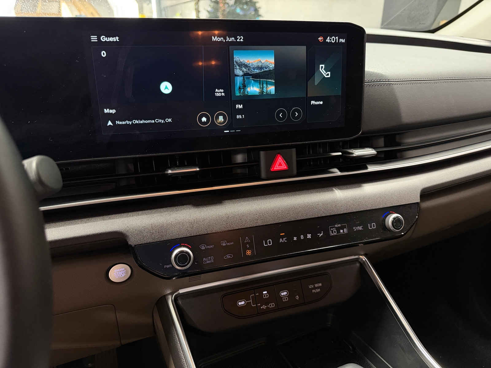 Thumbnail: 2026 Kia Carnival - 3