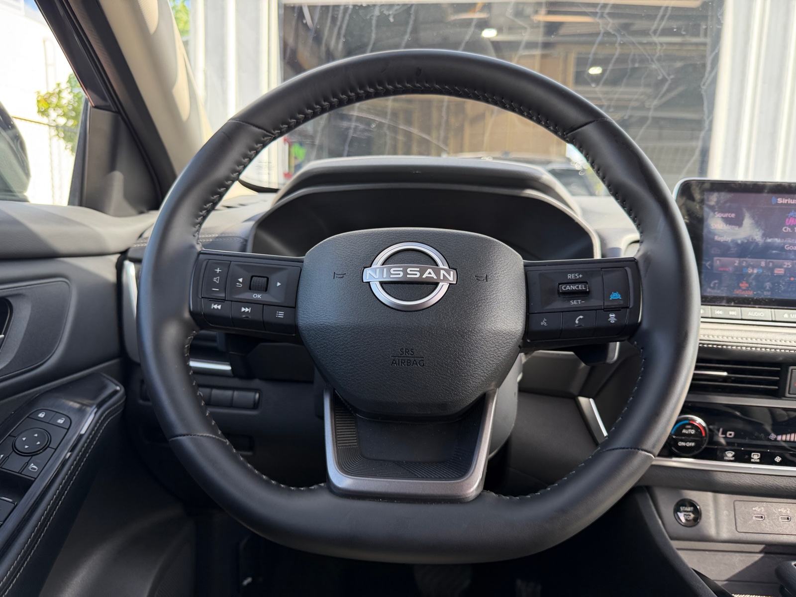 Thumbnail: 2025 Nissan Rogue - 5