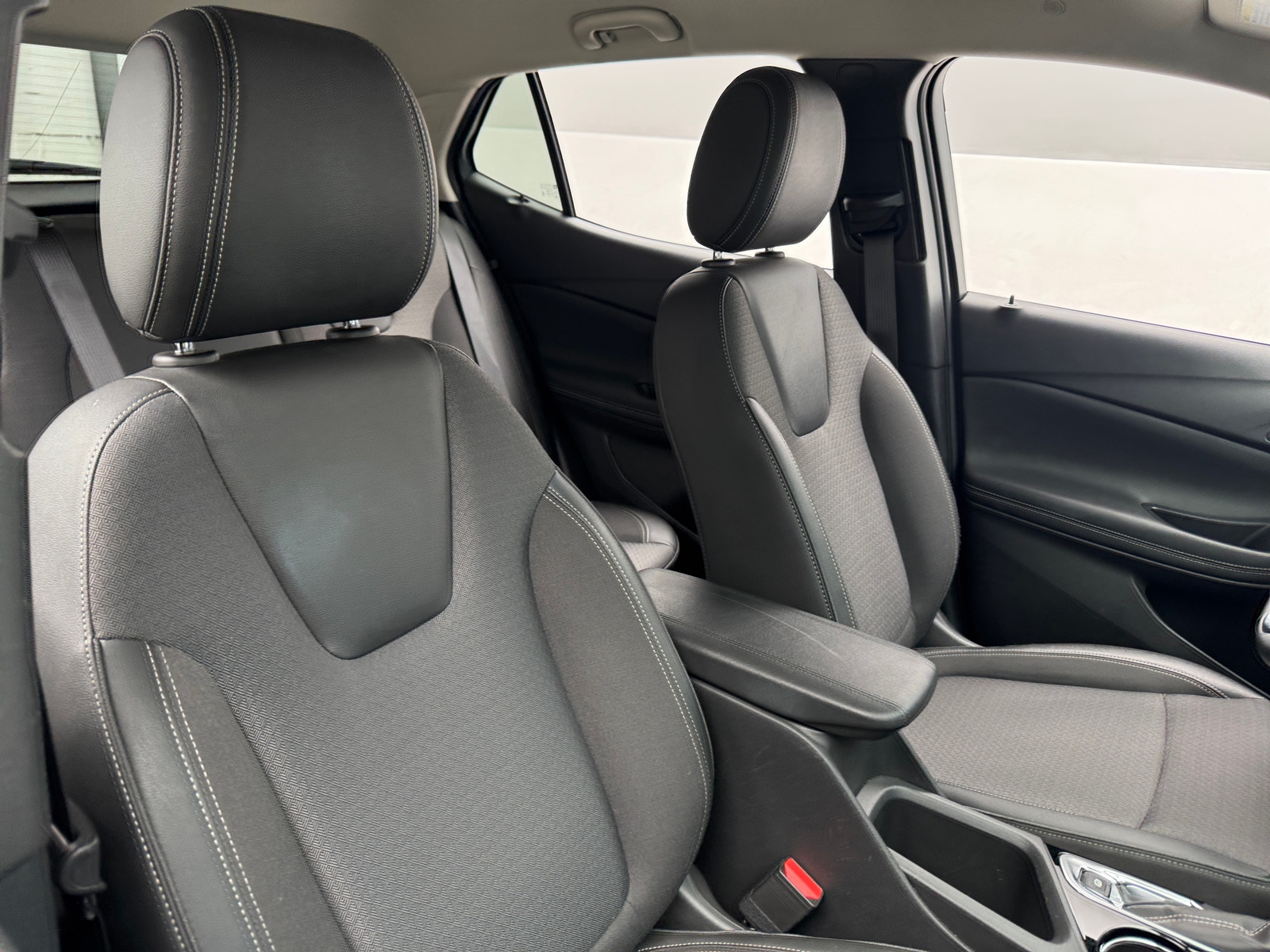 Thumbnail: 2025 Buick Encore GX - 2