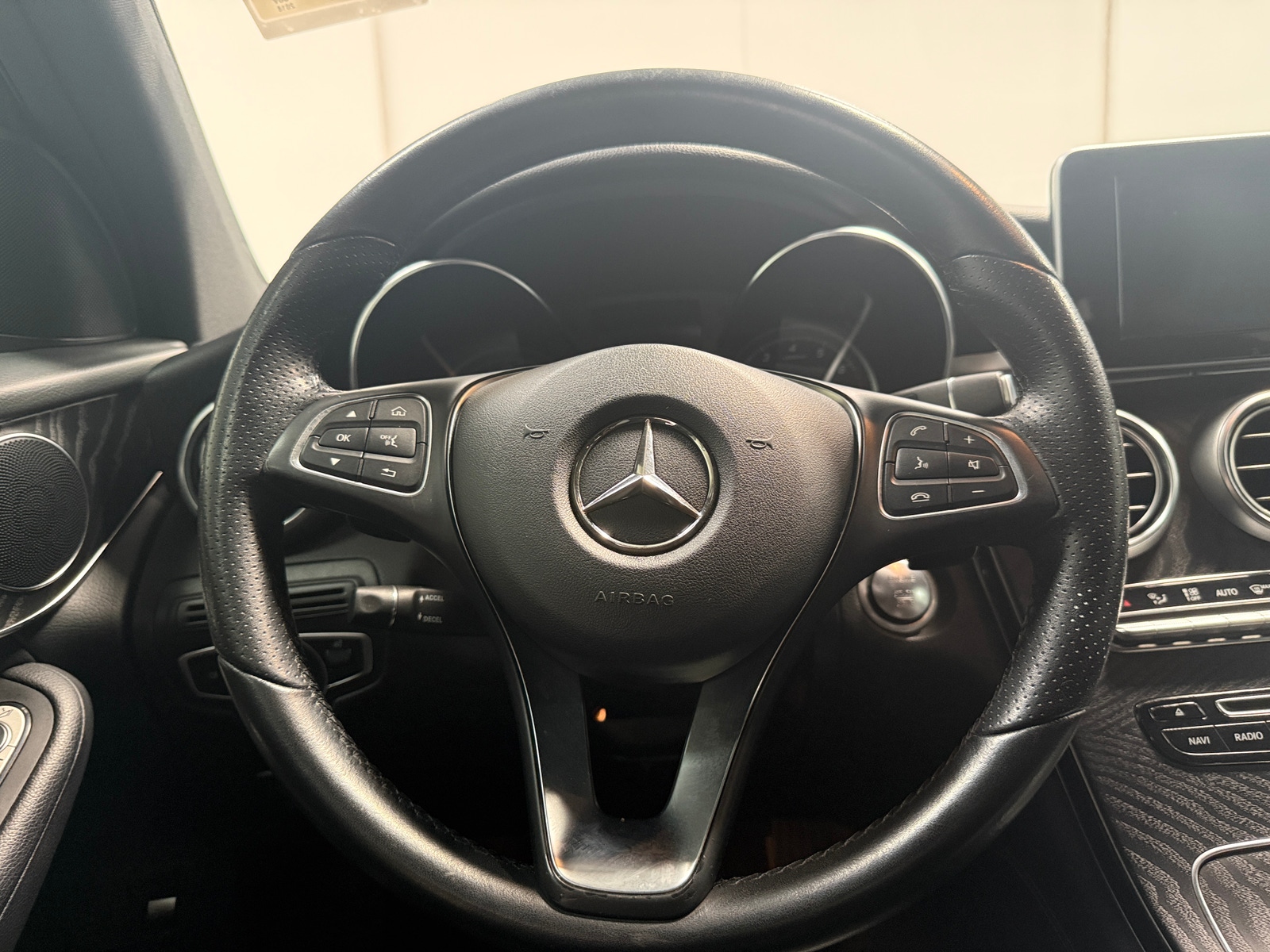 Thumbnail: 2018 Mercedes-Benz GLC - 4