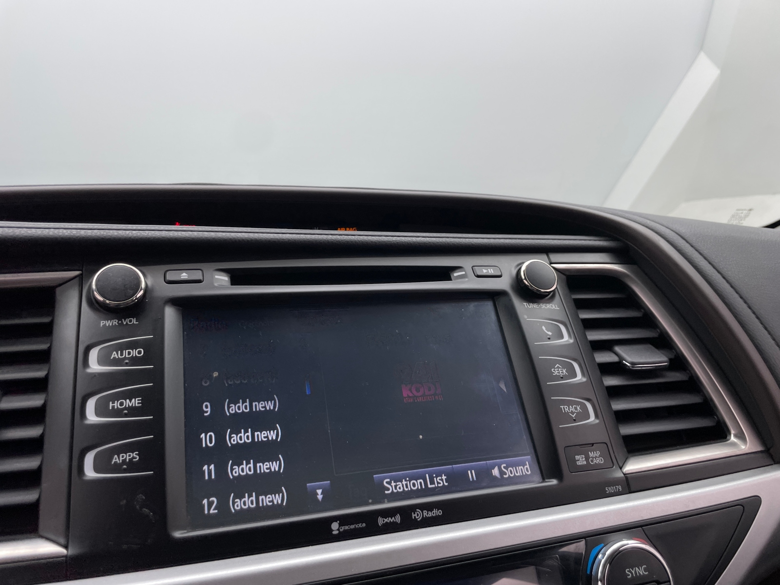 Thumbnail: 2018 Toyota Highlander - 3