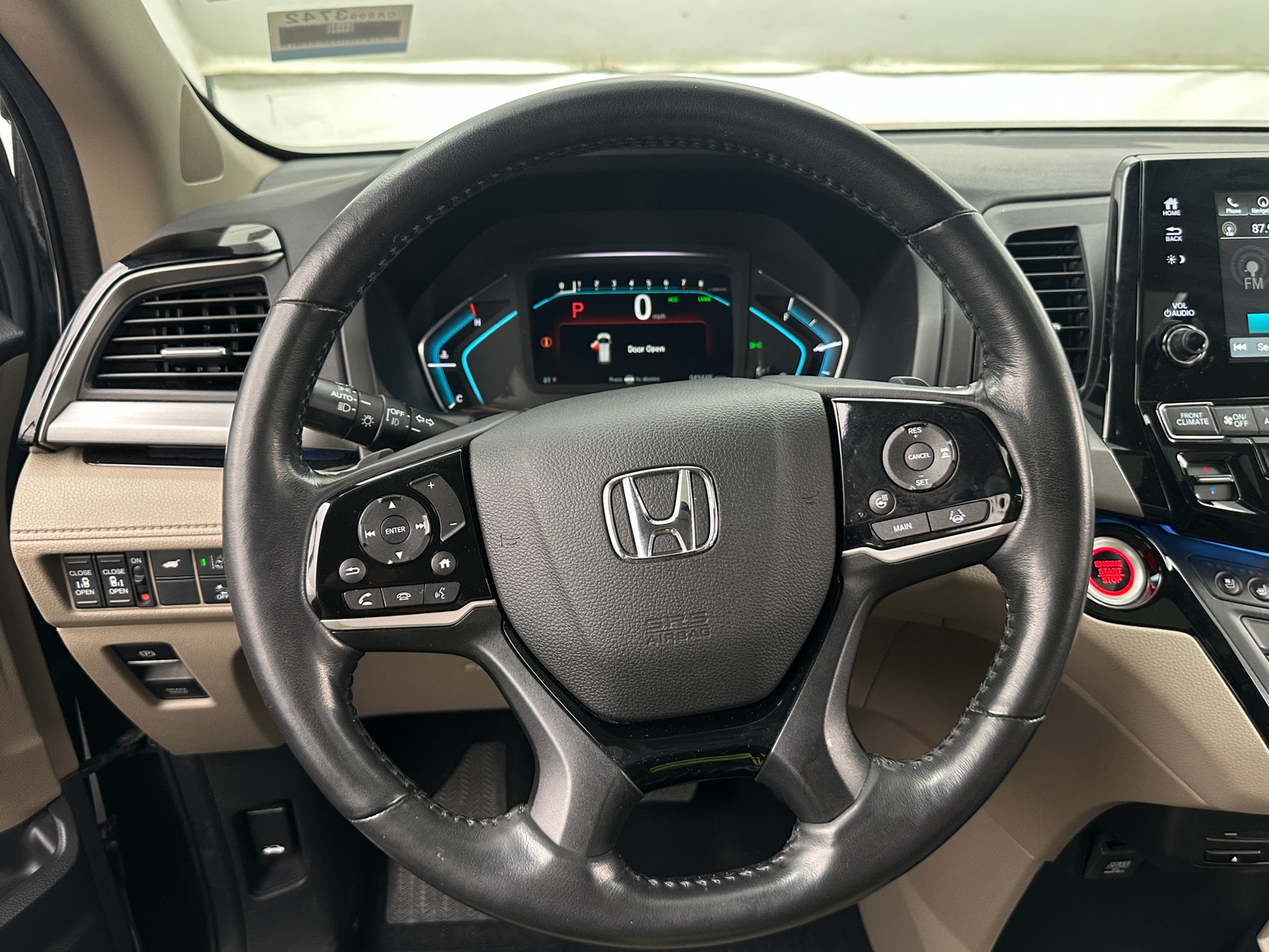Thumbnail: 2018 Honda Odyssey - 4