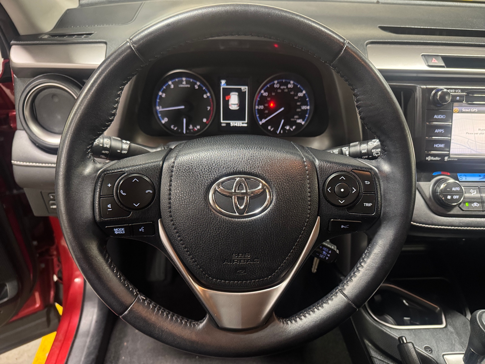 Thumbnail: 2017 Toyota RAV4 - 5
