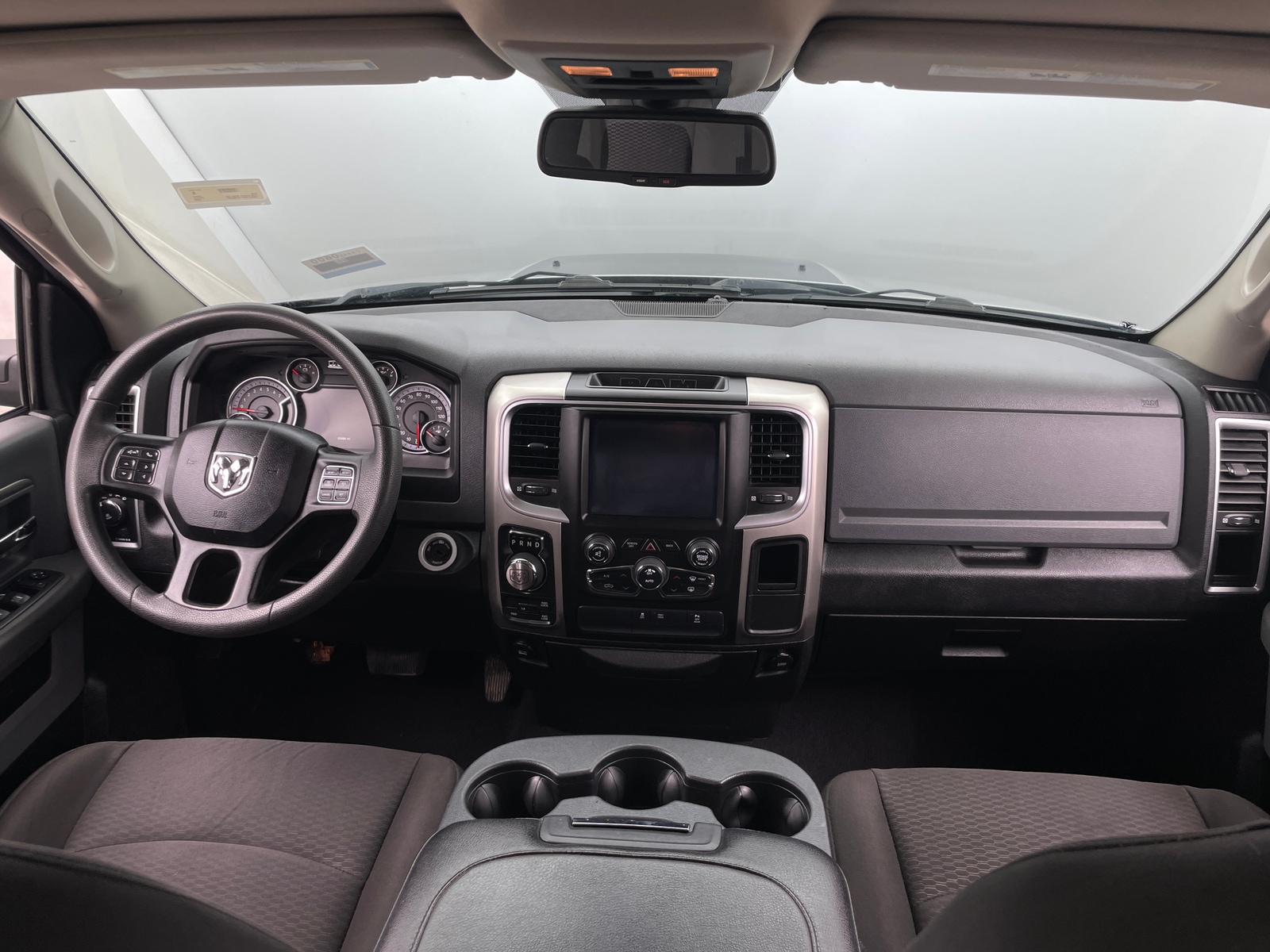 Thumbnail: 2020 RAM 1500 Classic - 3