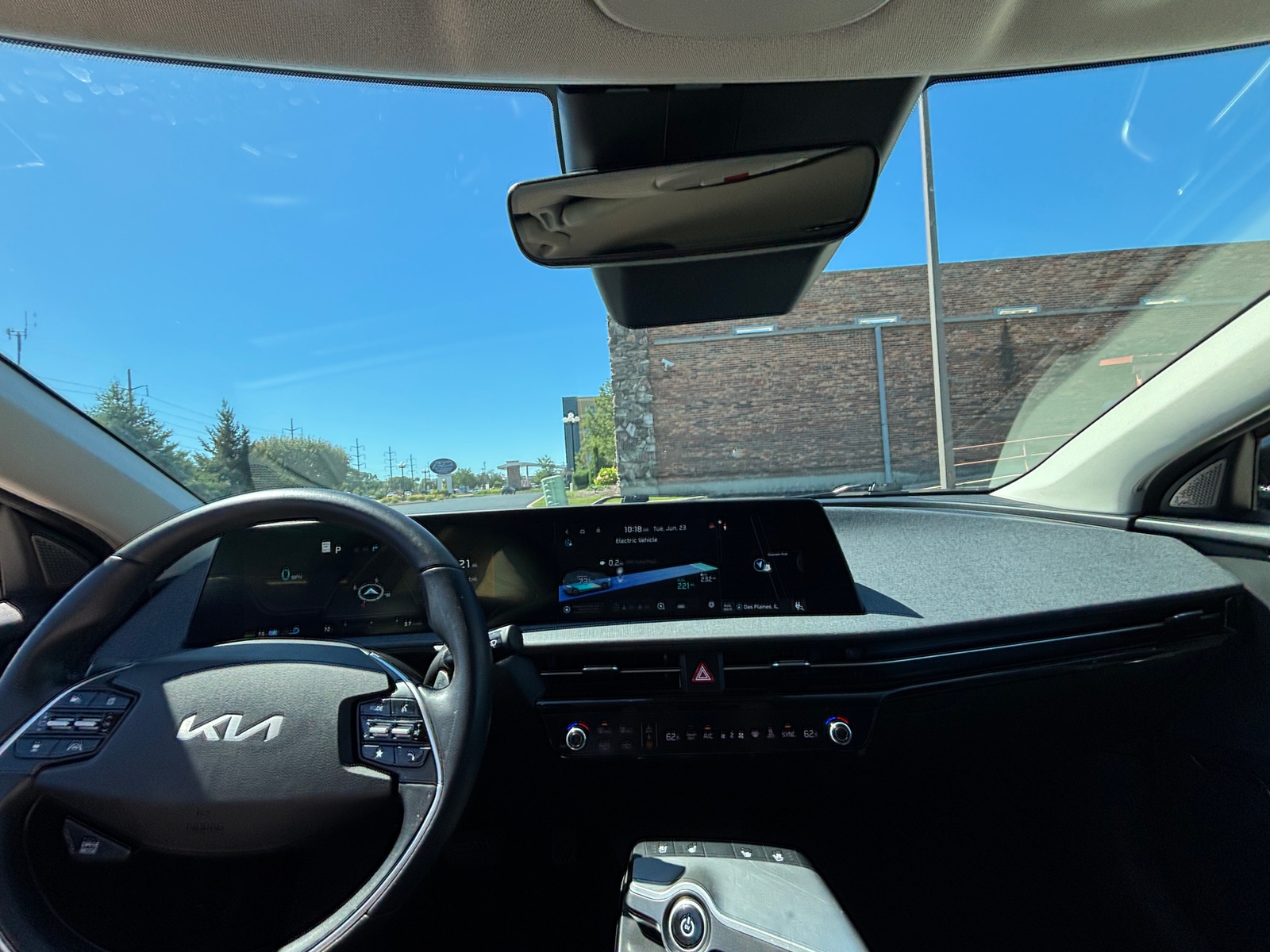 Thumbnail: 2023 Kia EV6 - 3
