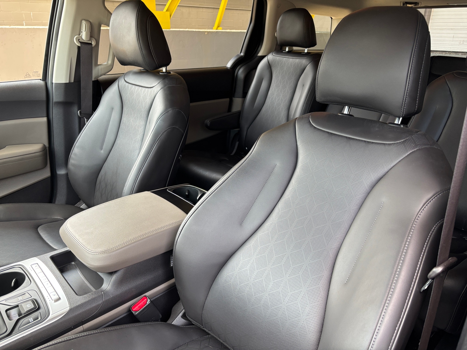 Thumbnail: 2026 Kia Carnival - 2