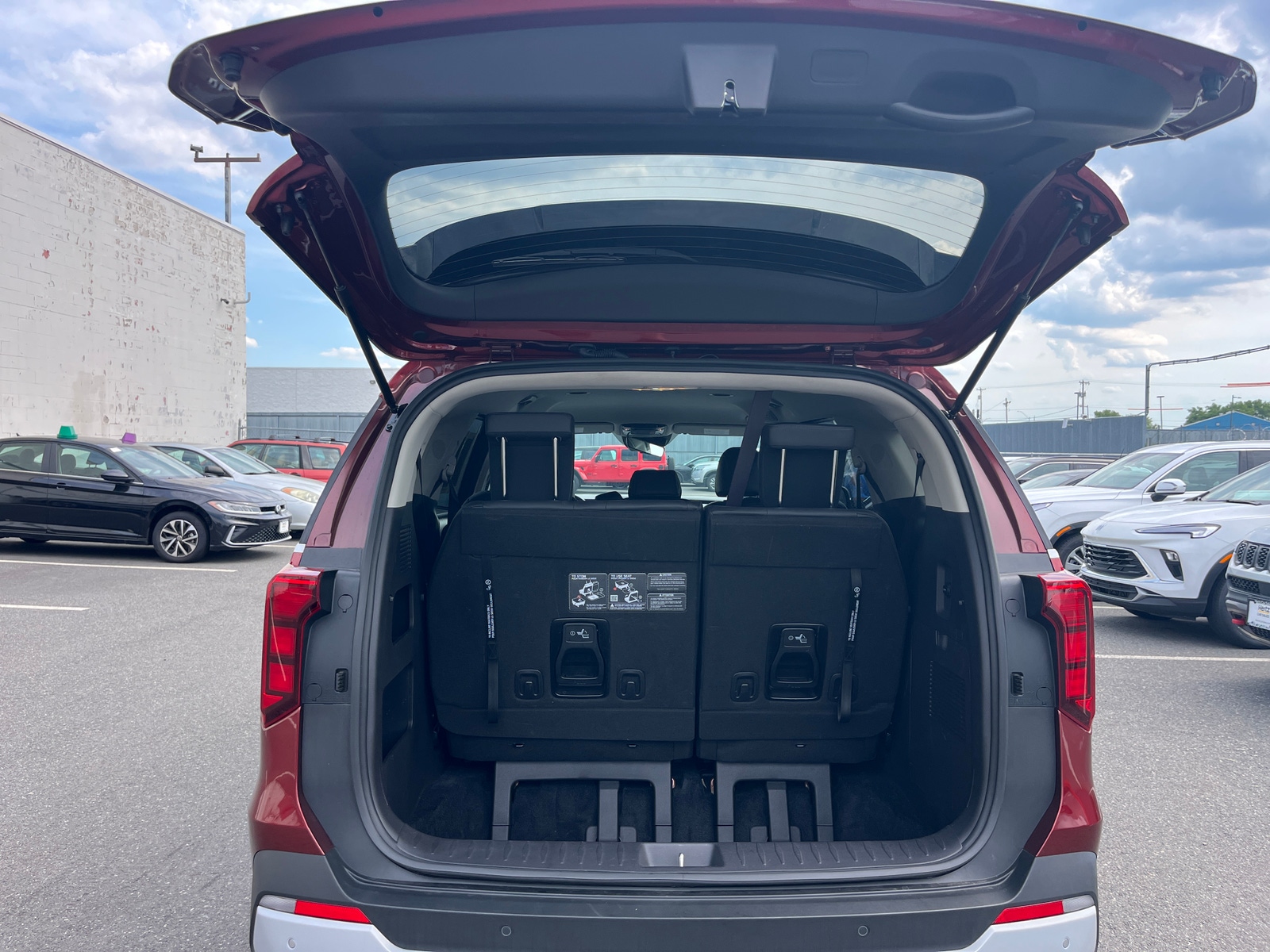 Thumbnail: 2026 Kia Carnival - 7