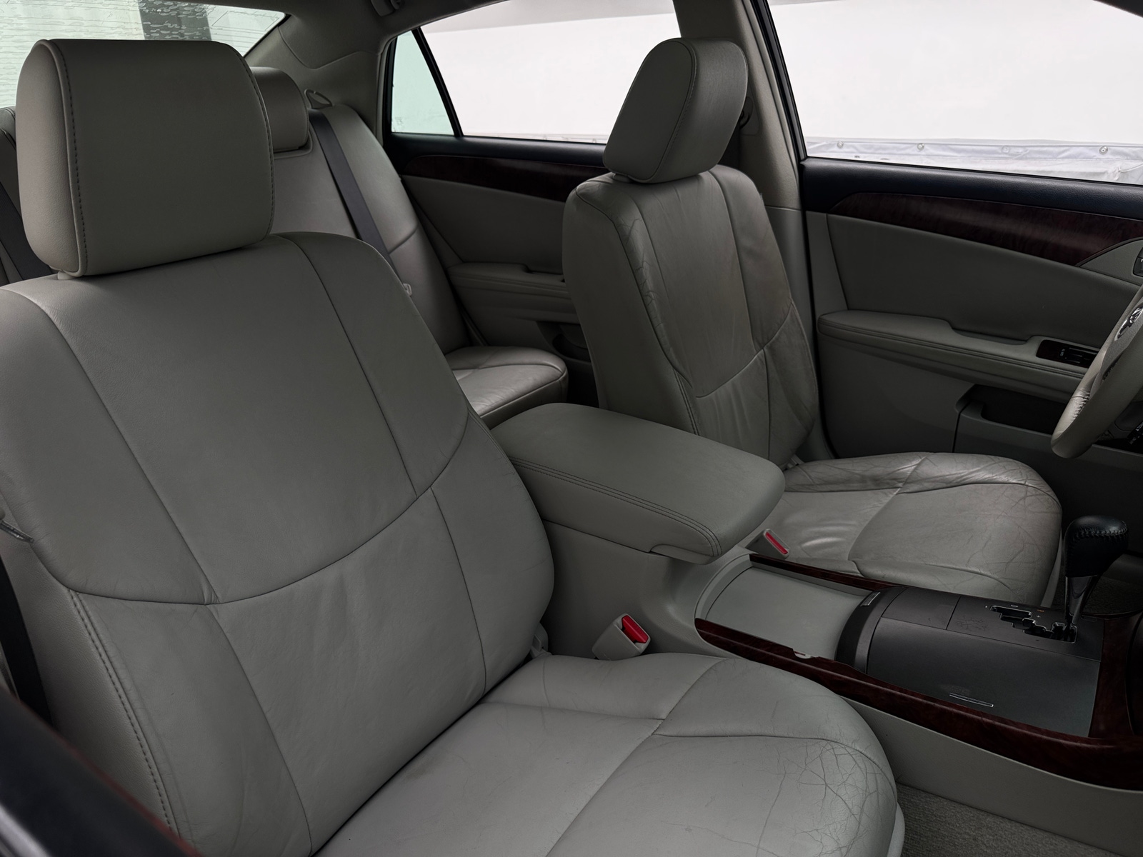 Thumbnail: 2011 Toyota Avalon - 2