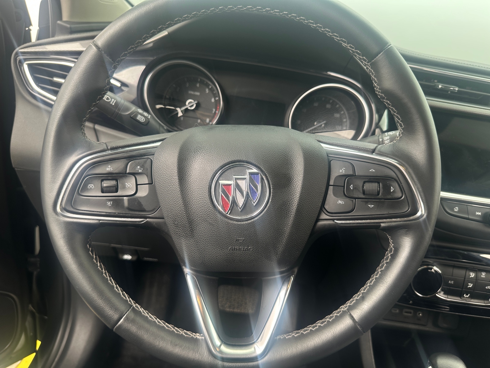 Thumbnail: 2023 Buick Encore GX - 4