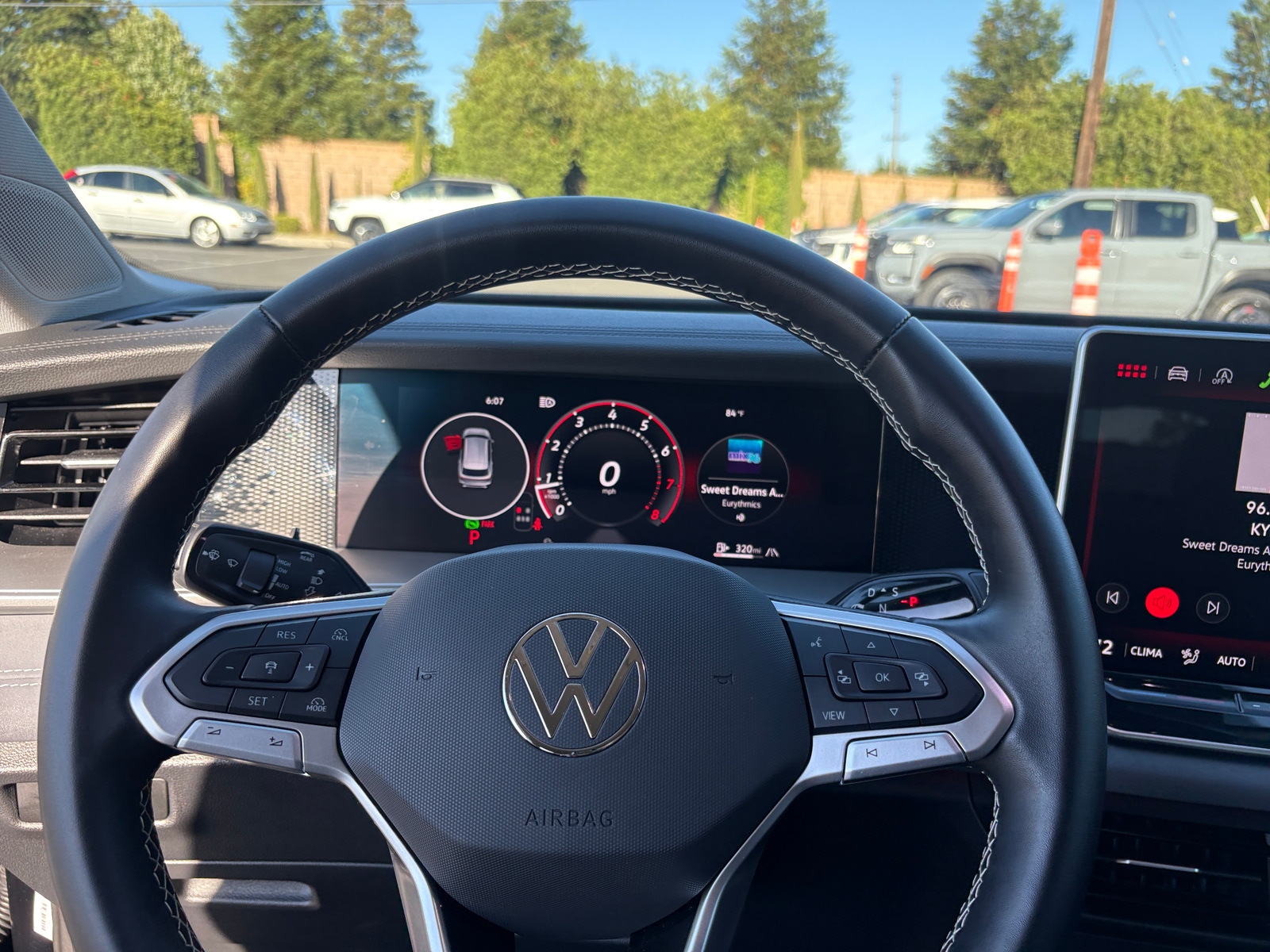 Thumbnail: 2026 Volkswagen Tiguan - 4