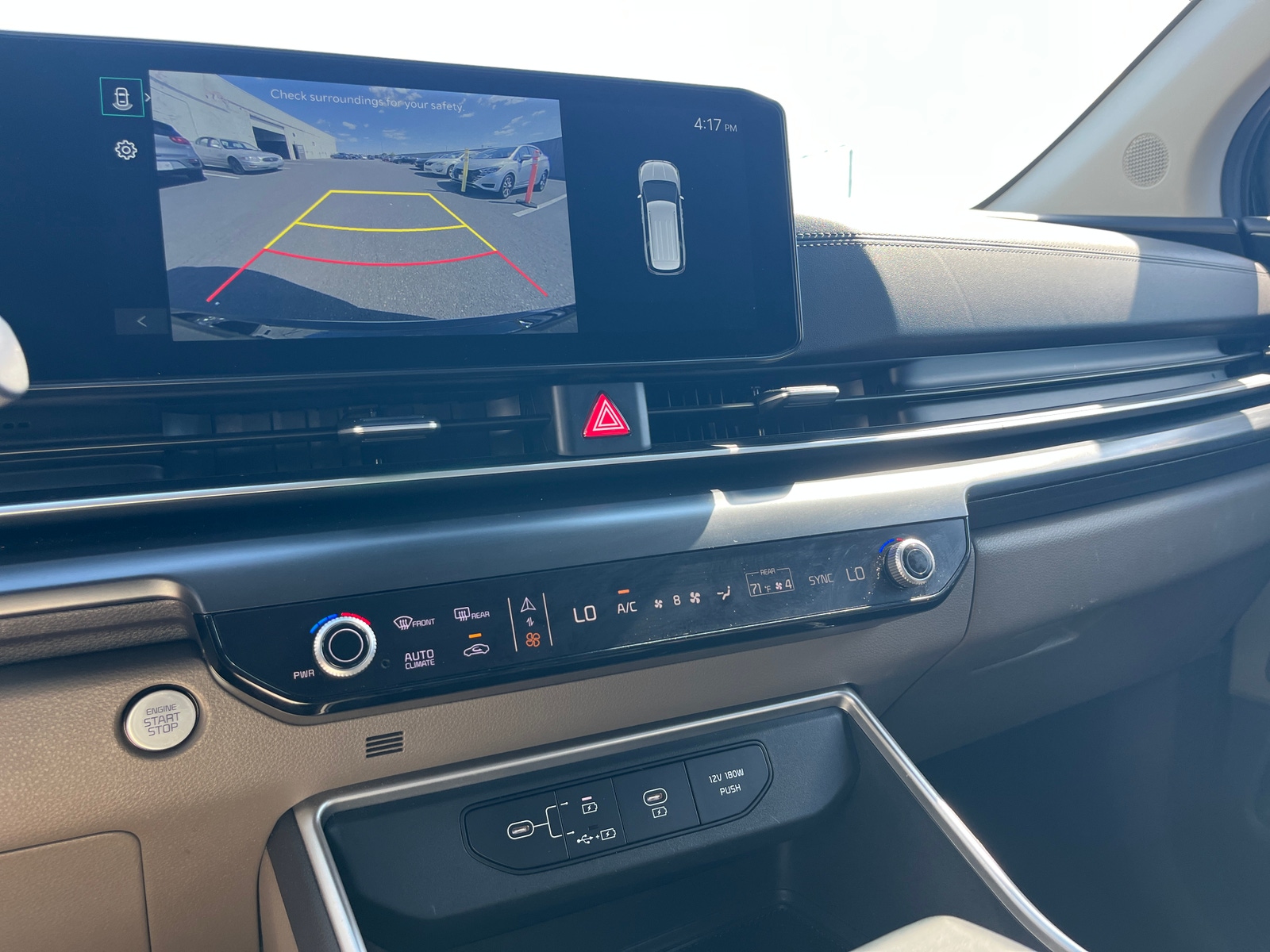 Thumbnail: 2026 Kia Carnival - 3