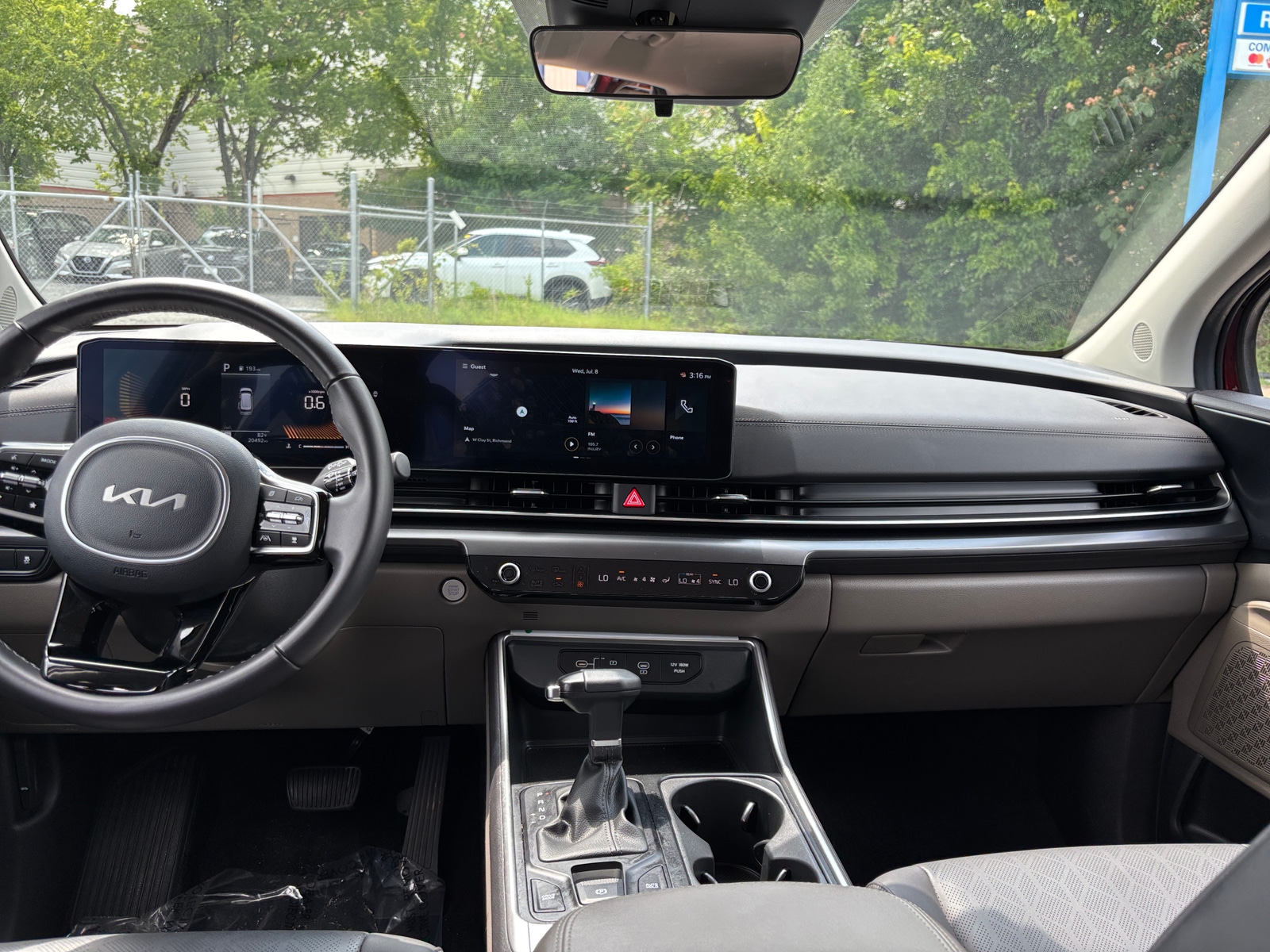 Thumbnail: 2026 Kia Carnival - 2