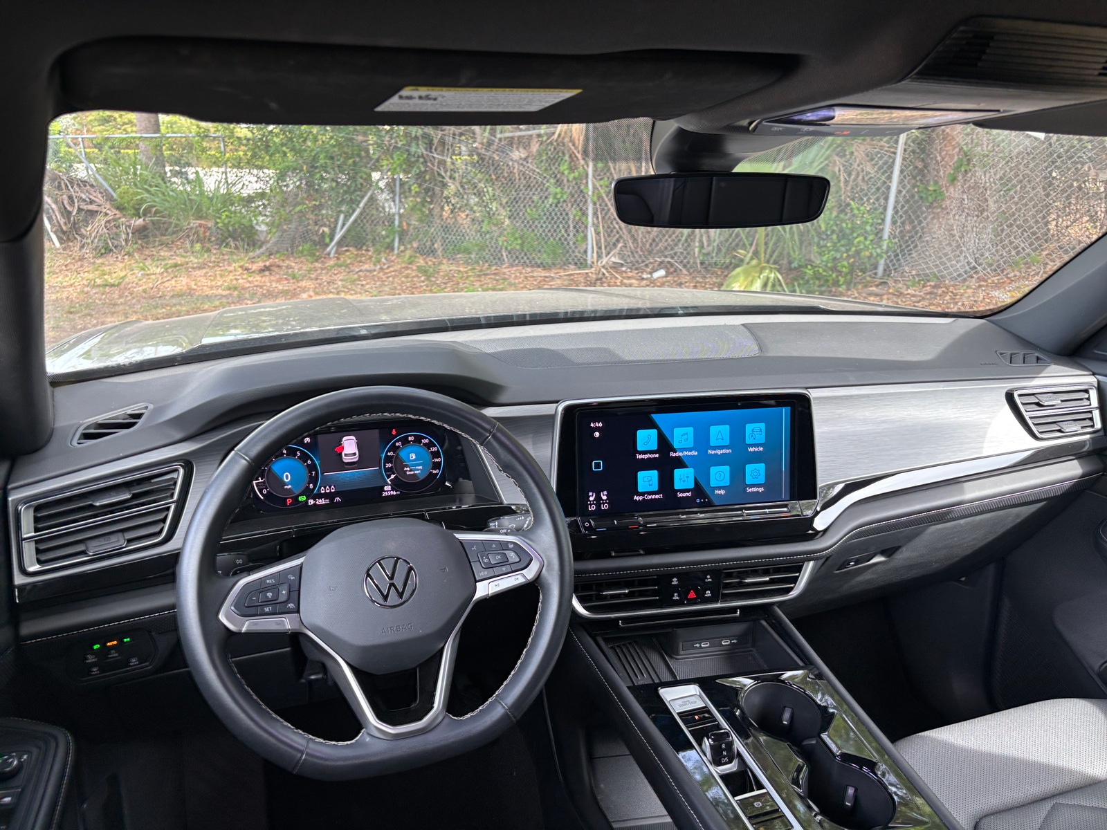 Thumbnail: 2025 Volkswagen Atlas - 3