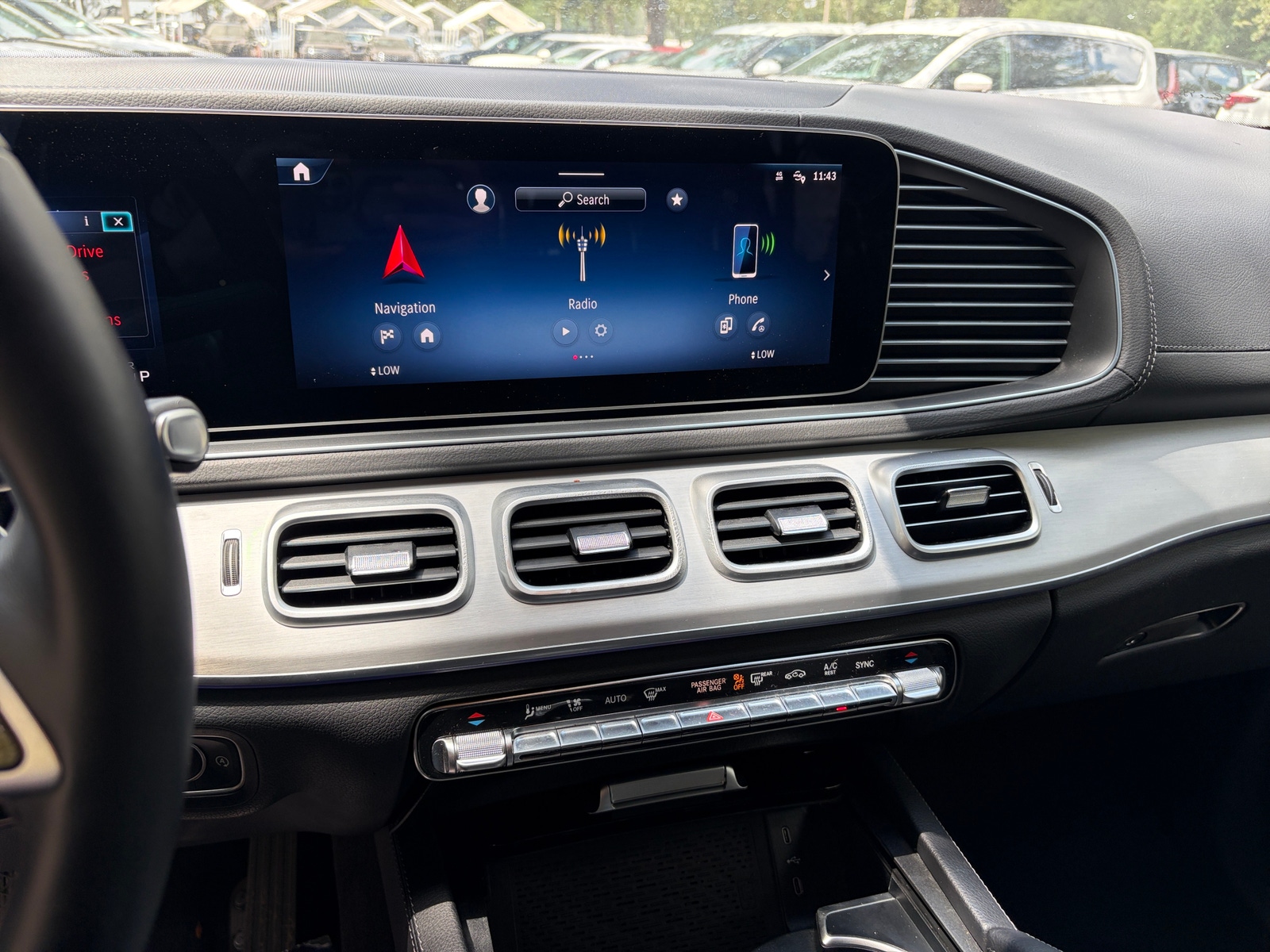 Thumbnail: 2026 Mercedes-Benz GLE - 3