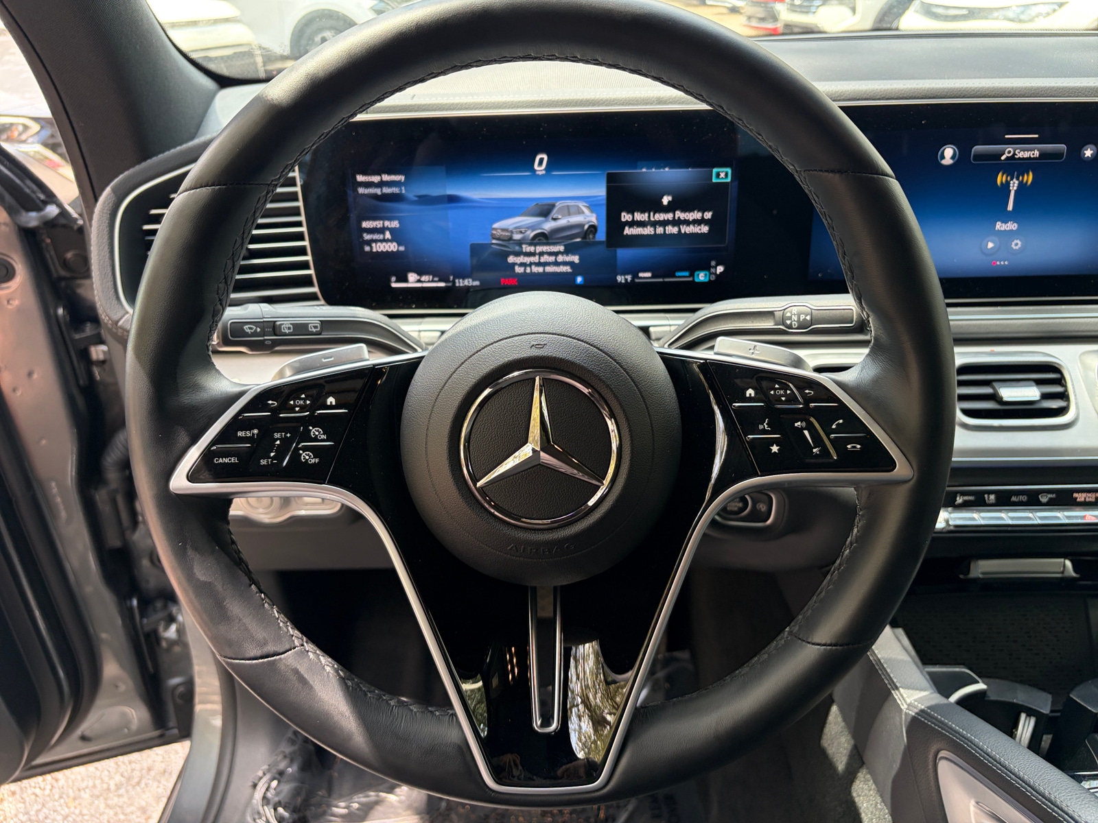 Thumbnail: 2026 Mercedes-Benz GLE - 4