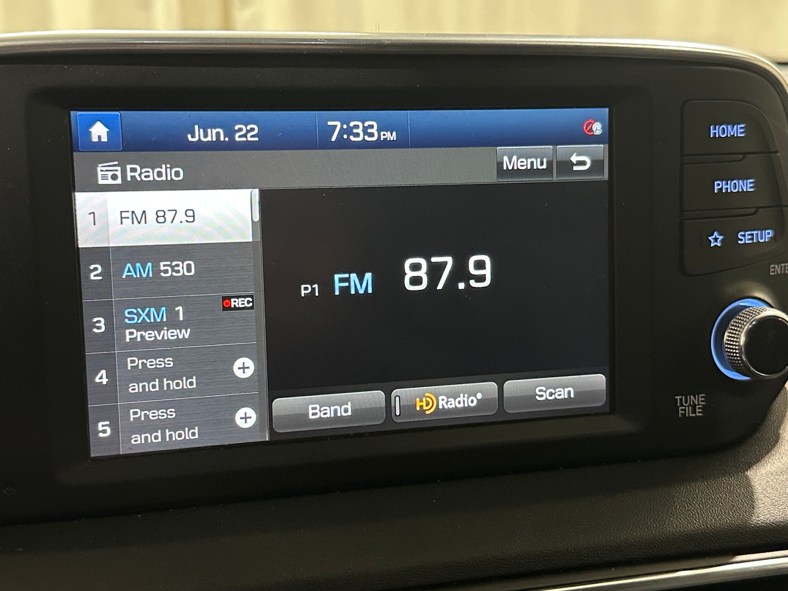 Thumbnail: 2020 Hyundai Santa Fe - 4