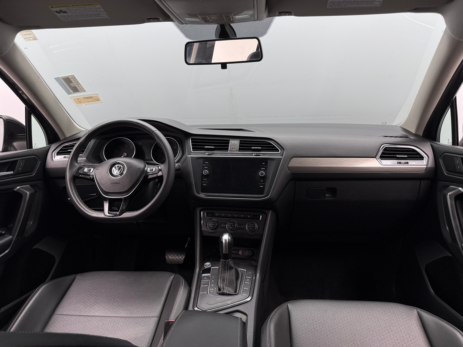 Thumbnail: 2021 Volkswagen Tiguan - 2