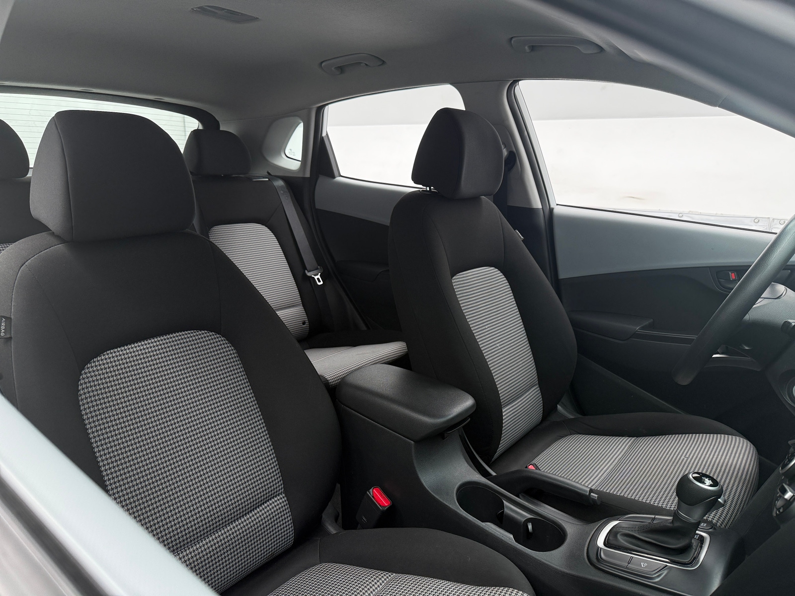 Thumbnail: 2021 Hyundai Kona - 2