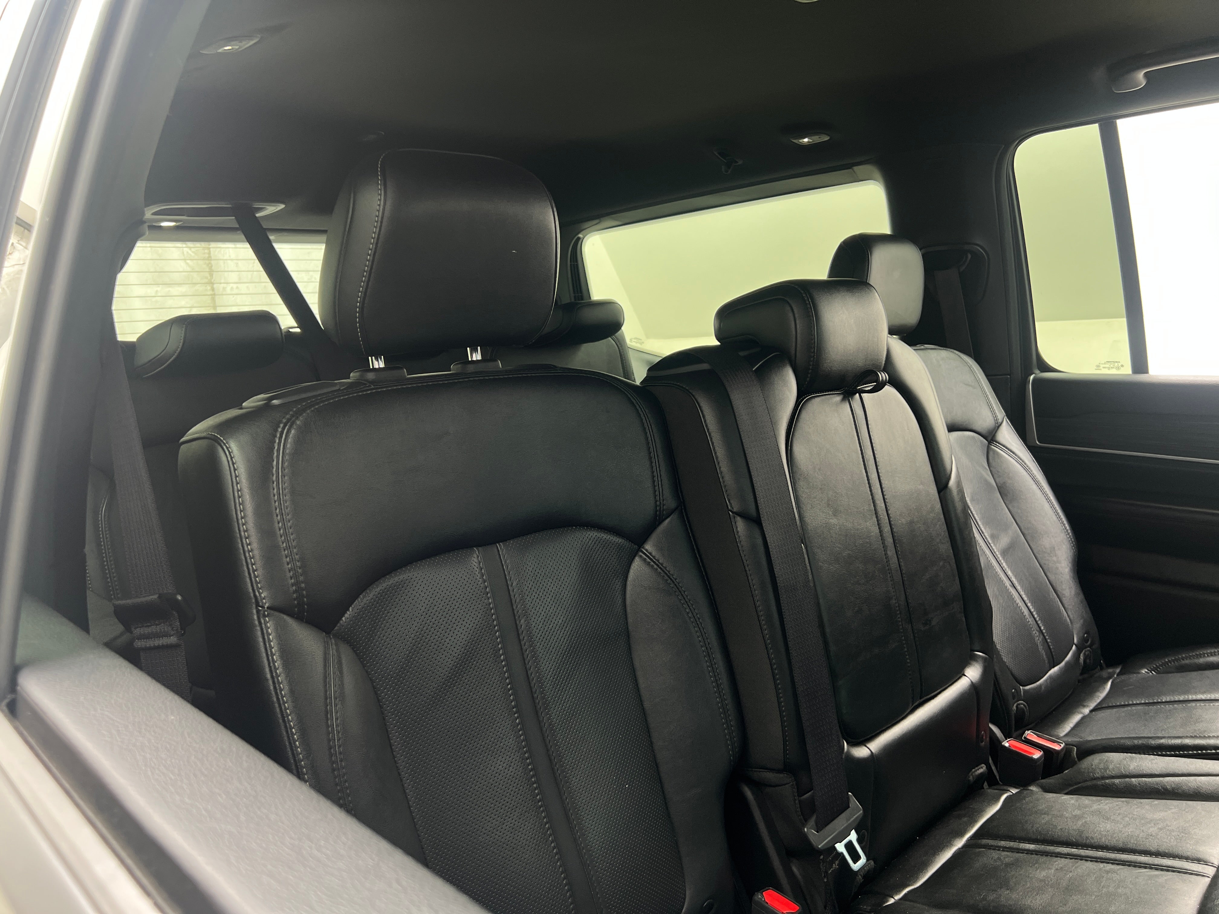 2023 Jeep Wagoneer Series II - Photo 6
