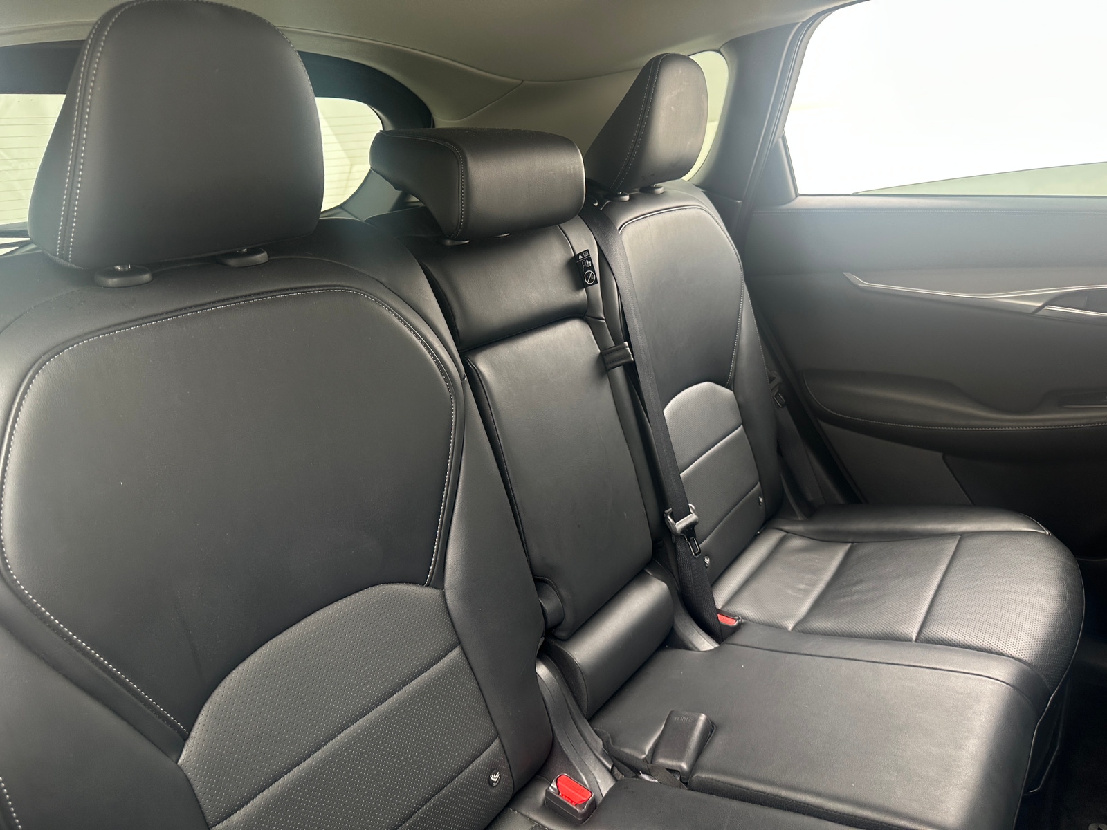 Thumbnail: 2023 INFINITI QX50 - 5