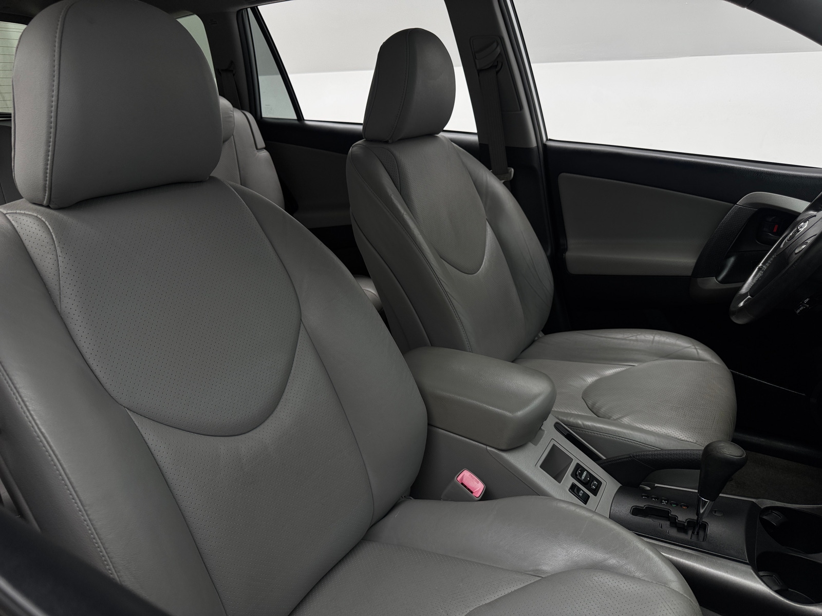 Thumbnail: 2010 Toyota RAV4 - 2