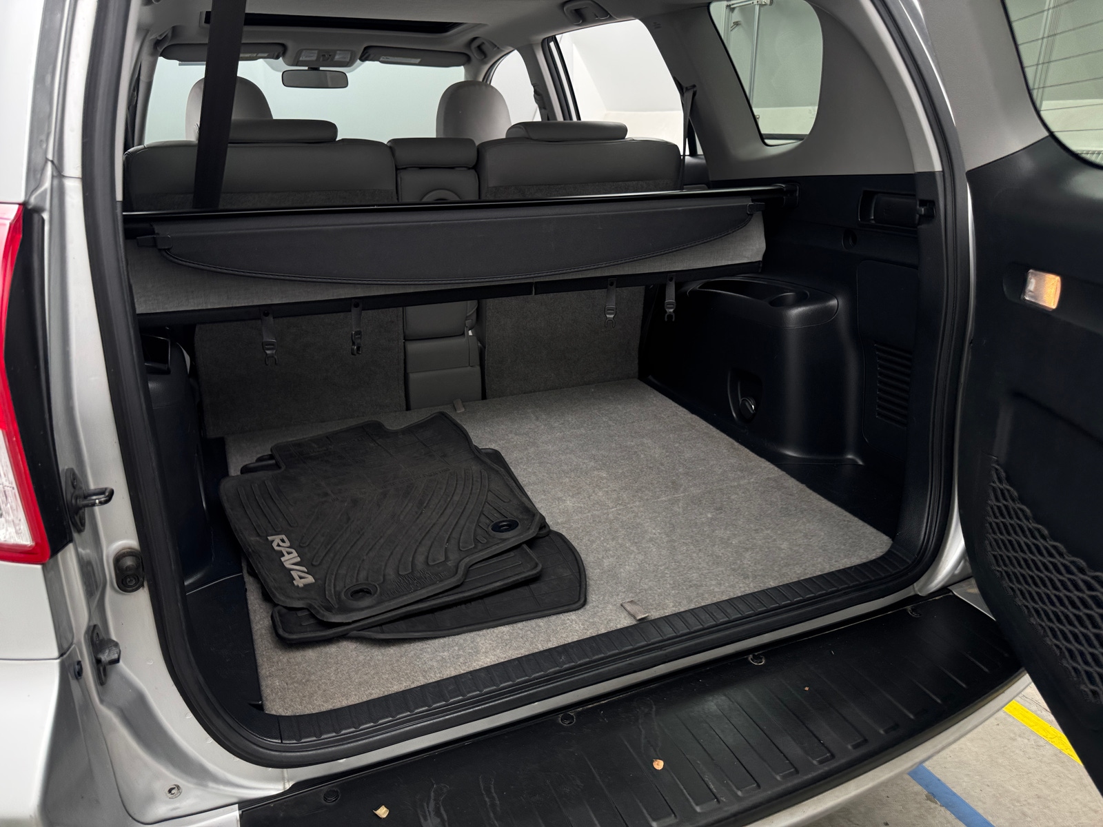 Thumbnail: 2010 Toyota RAV4 - 7