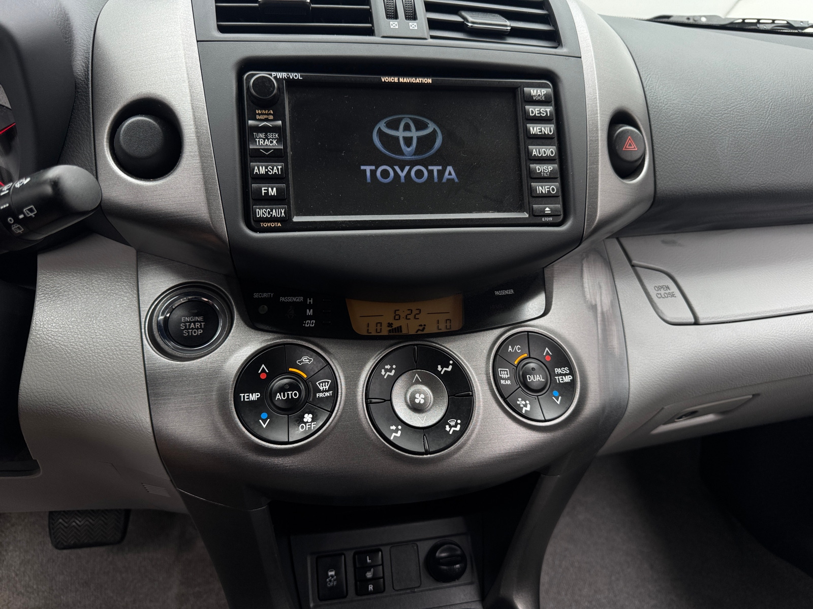 Thumbnail: 2010 Toyota RAV4 - 4