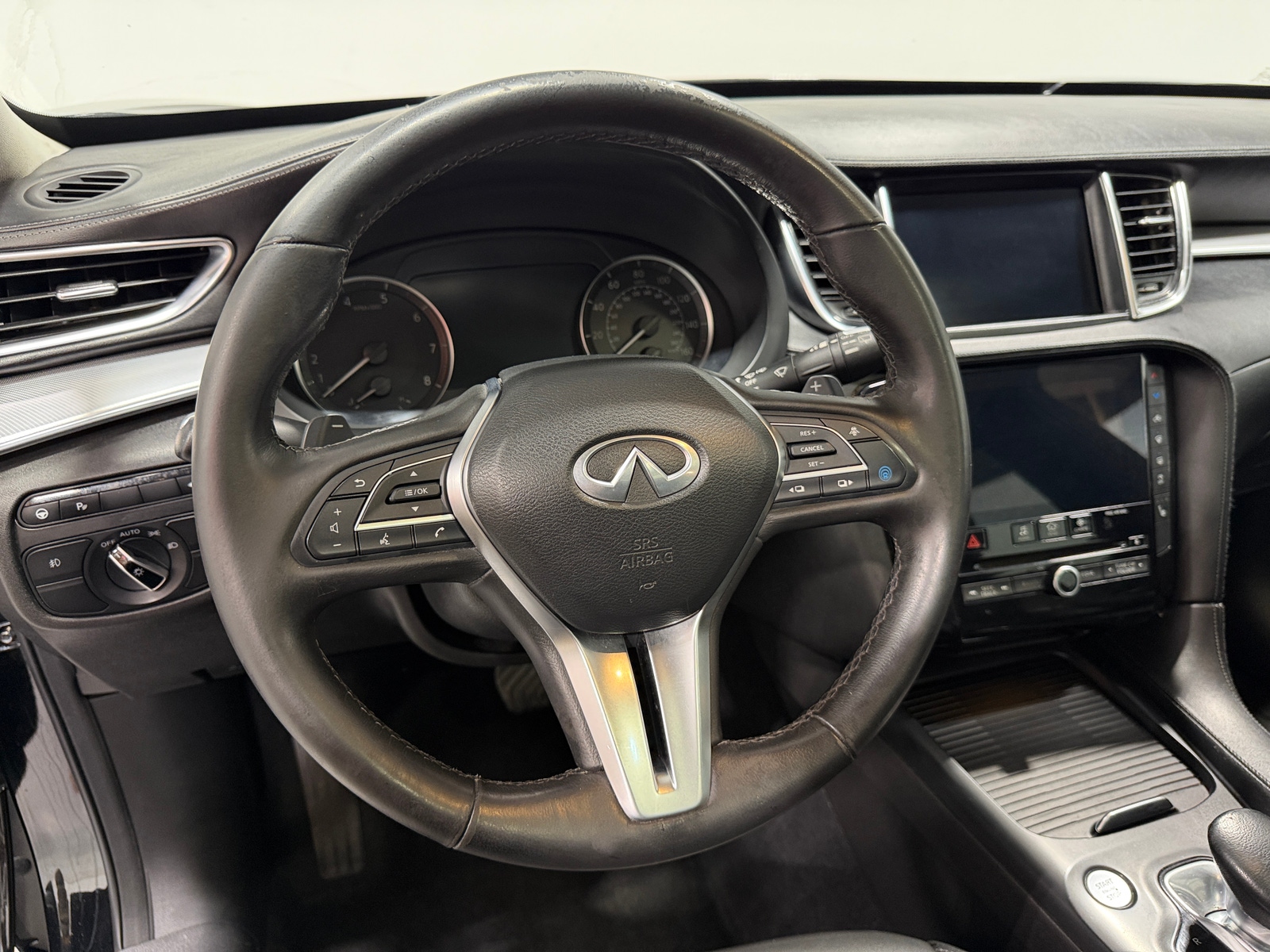 Thumbnail: 2021 INFINITI QX50 - 4