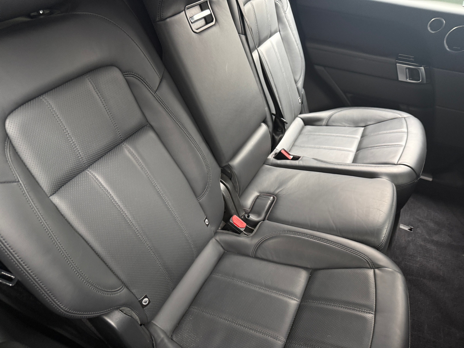 Thumbnail: 2021 Land Rover Range Rover Sport - 5