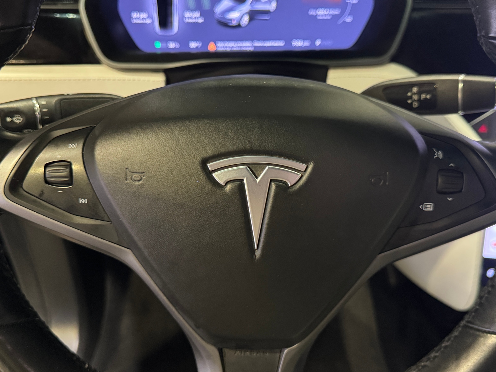 Thumbnail: 2020 Tesla Model X - 4