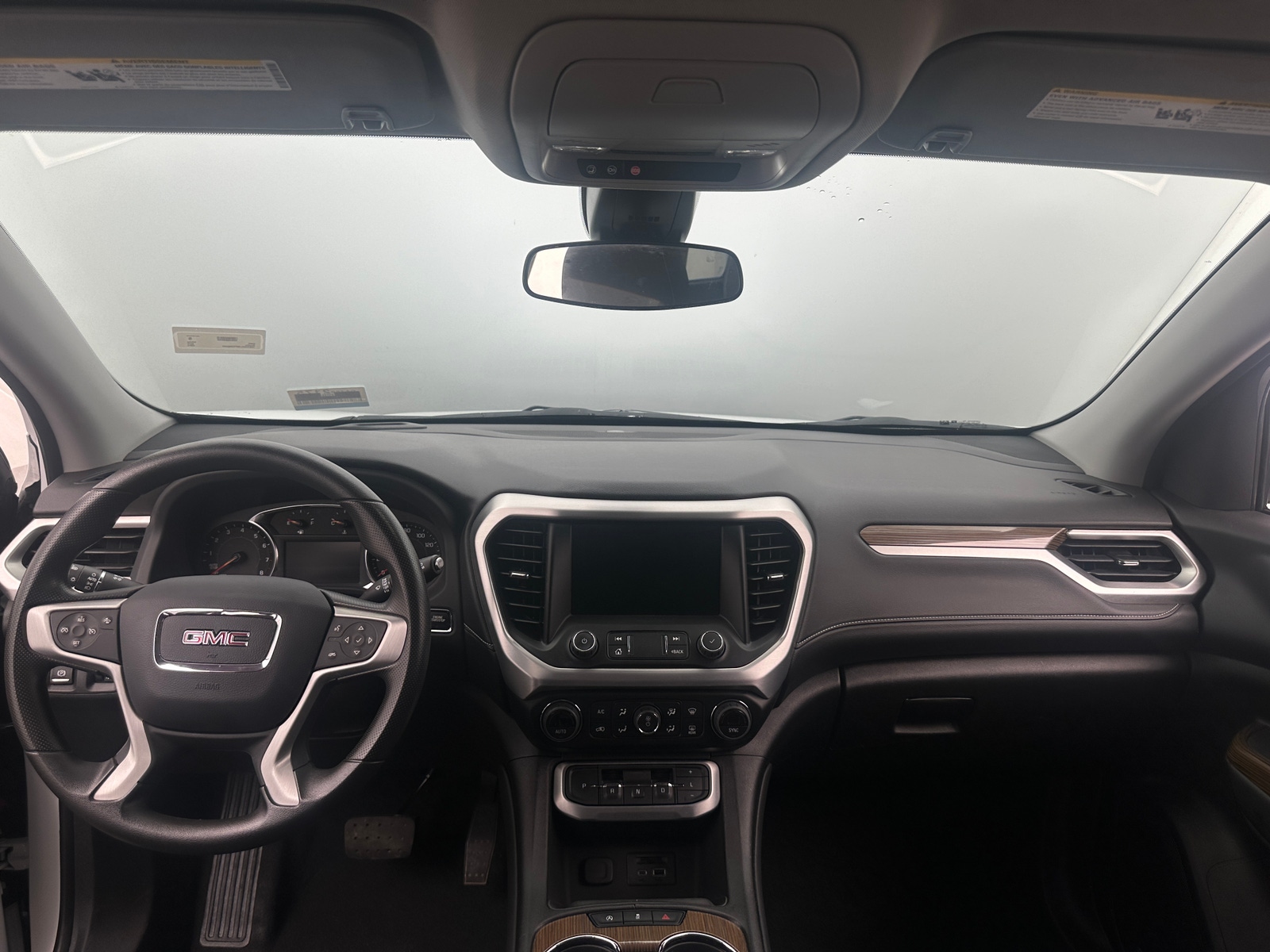 Thumbnail: 2023 GMC Acadia - 3