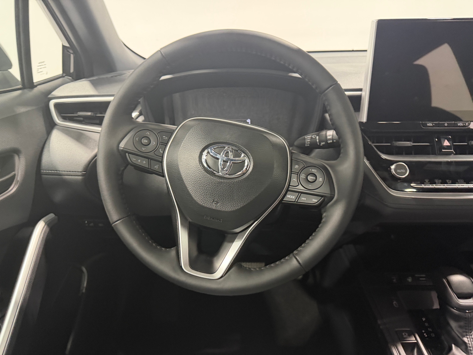 Thumbnail: 2026 Toyota Corolla Cross - 5