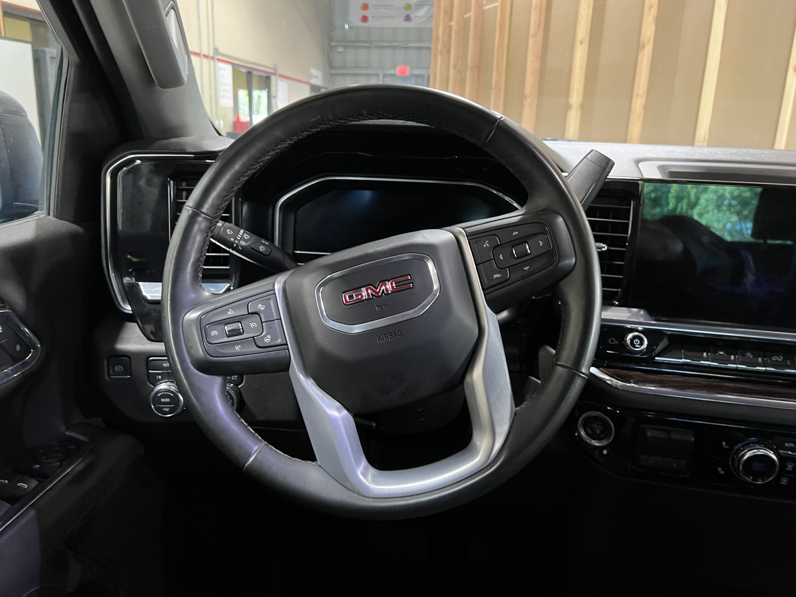Thumbnail: 2024 GMC Sierra 1500 - 5
