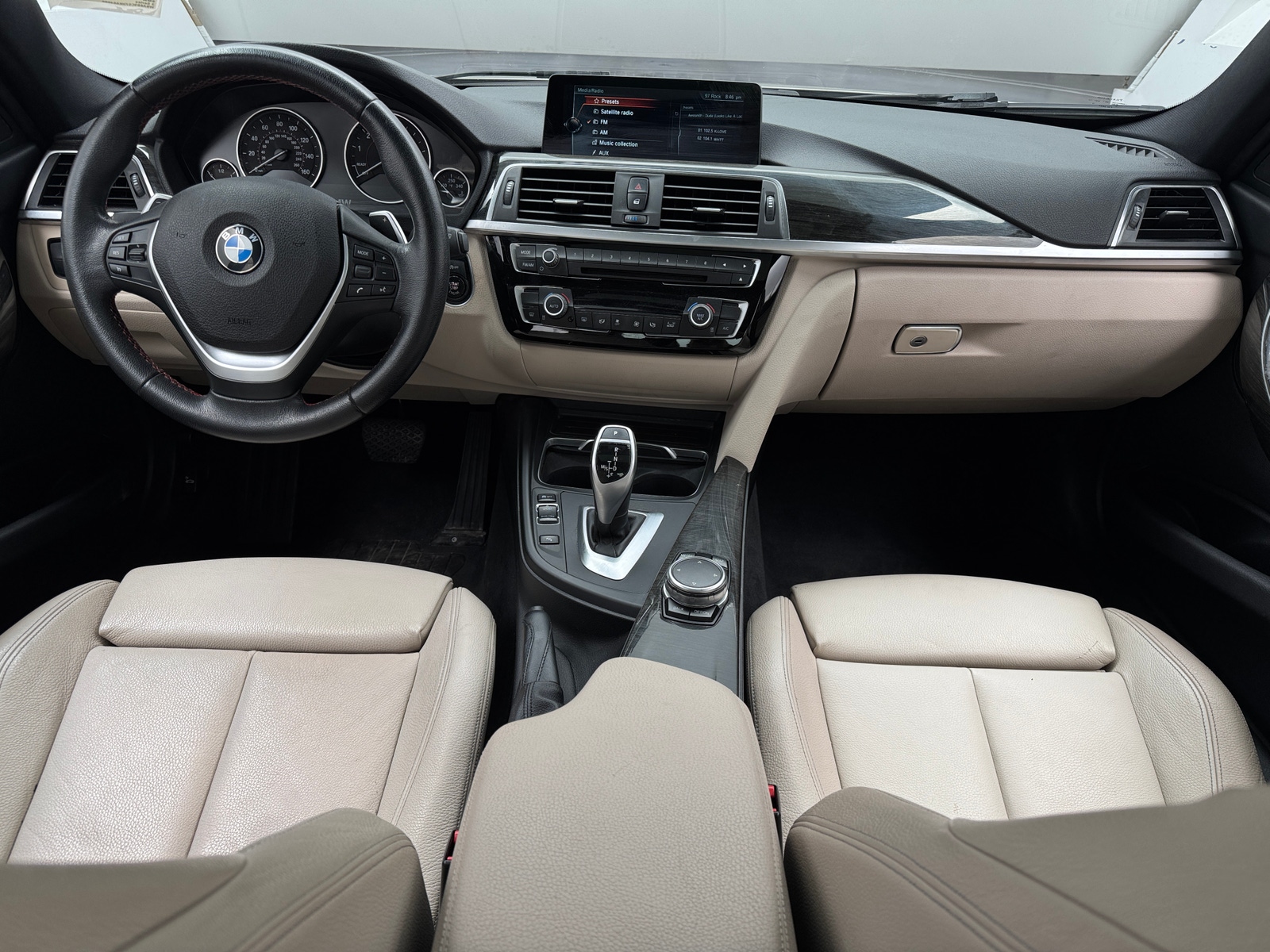 Thumbnail: 2017 BMW 3 Series - 2