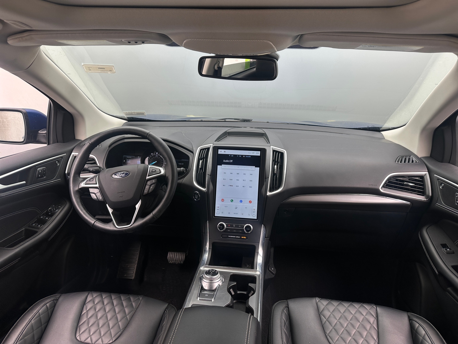 Thumbnail: 2023 Ford Edge - 2