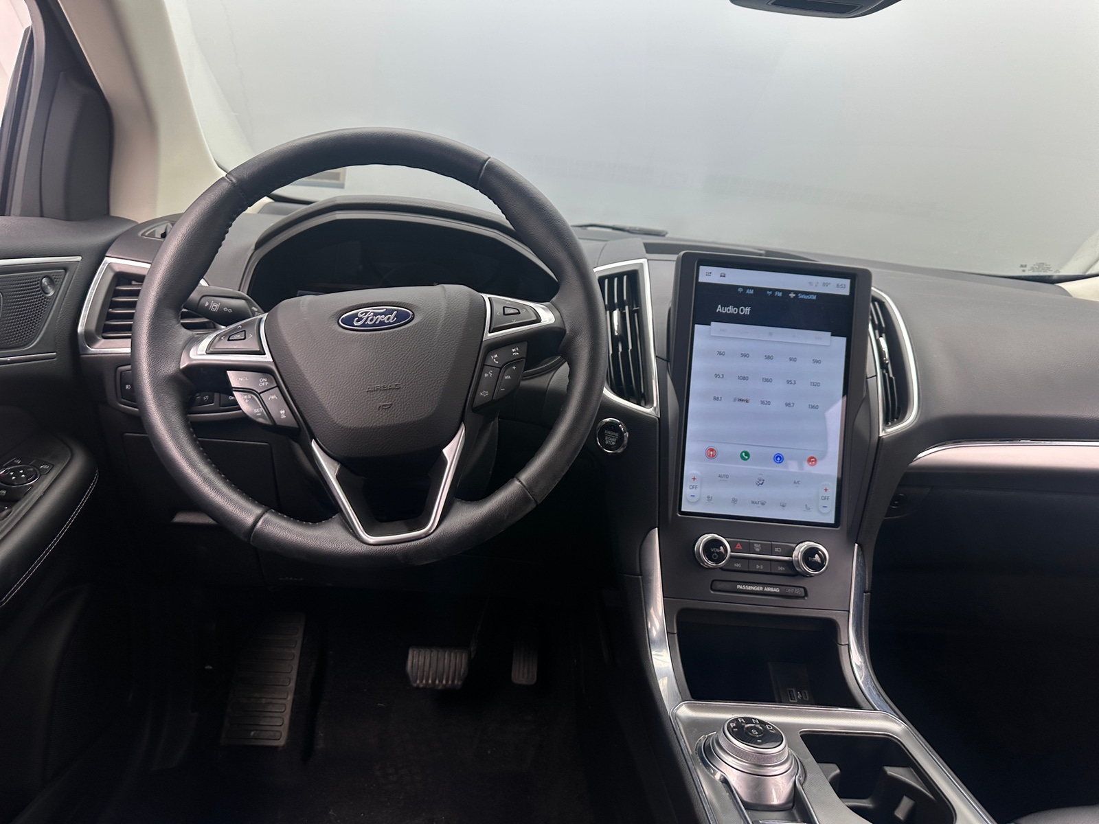 Thumbnail: 2023 Ford Edge - 4