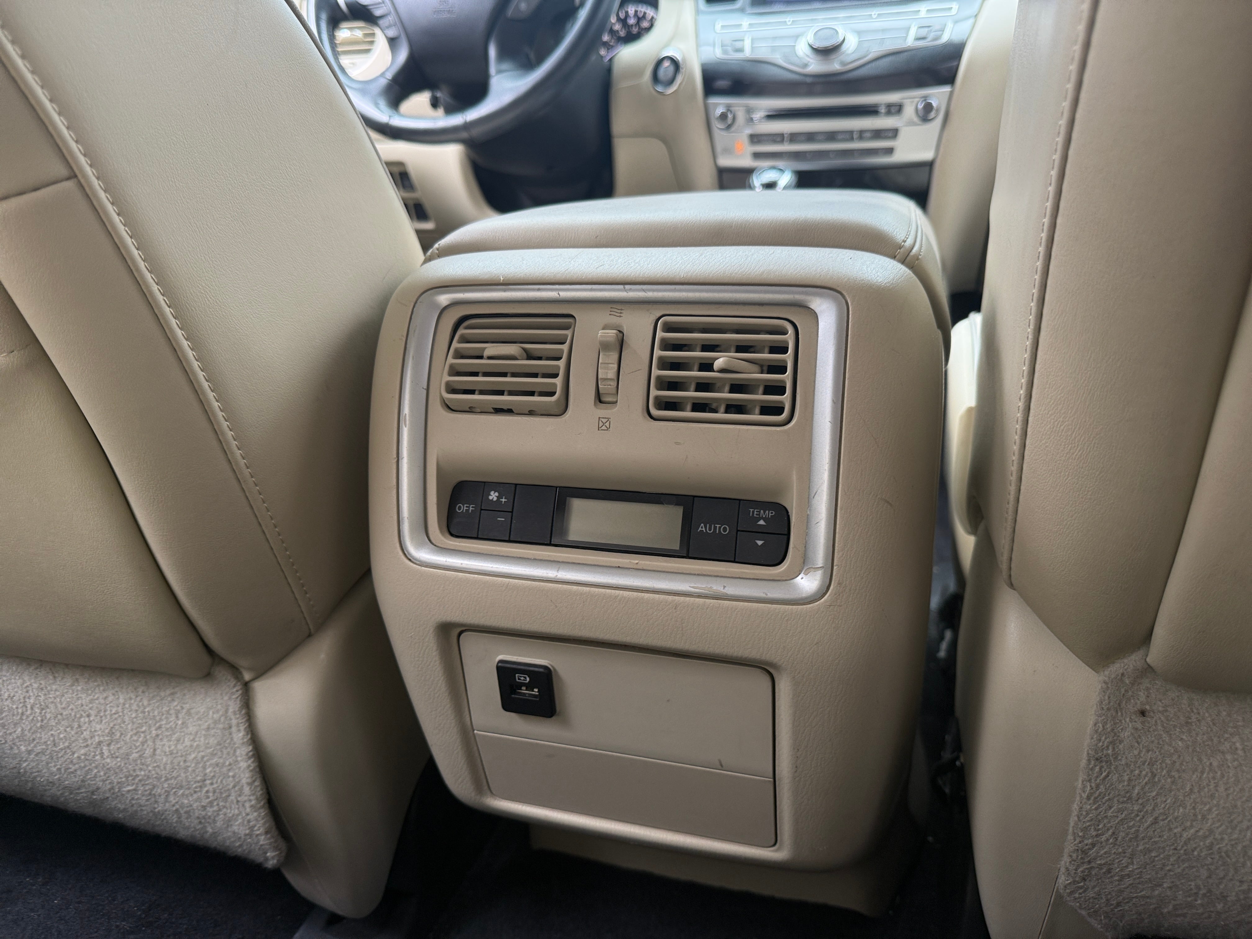 2017 INFINITI QX60 Base - Photo 4