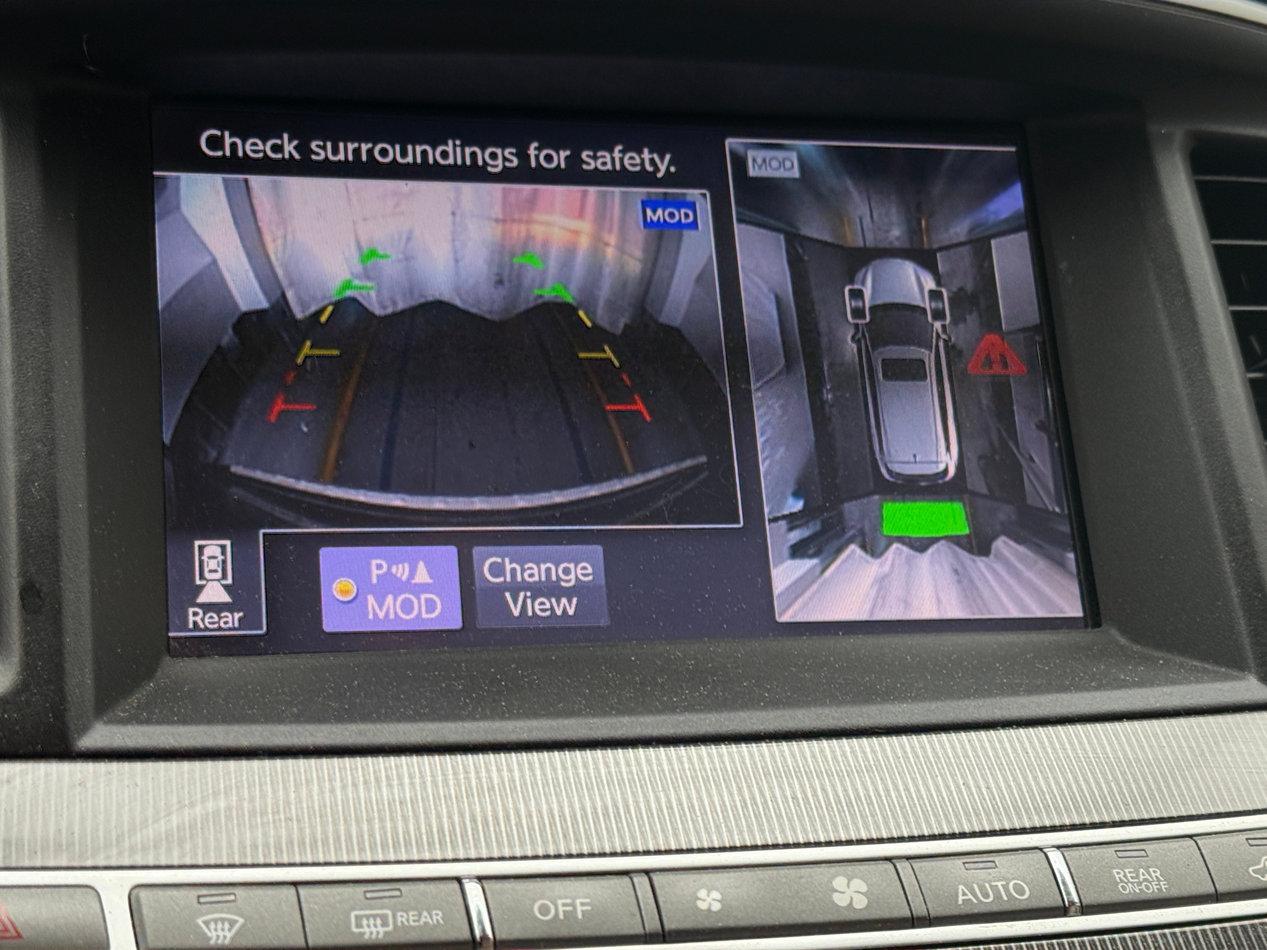 2017 INFINITI QX60 Base - Photo 16