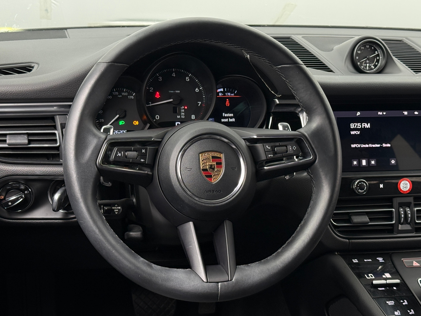 Thumbnail: 2023 Porsche Macan - 4