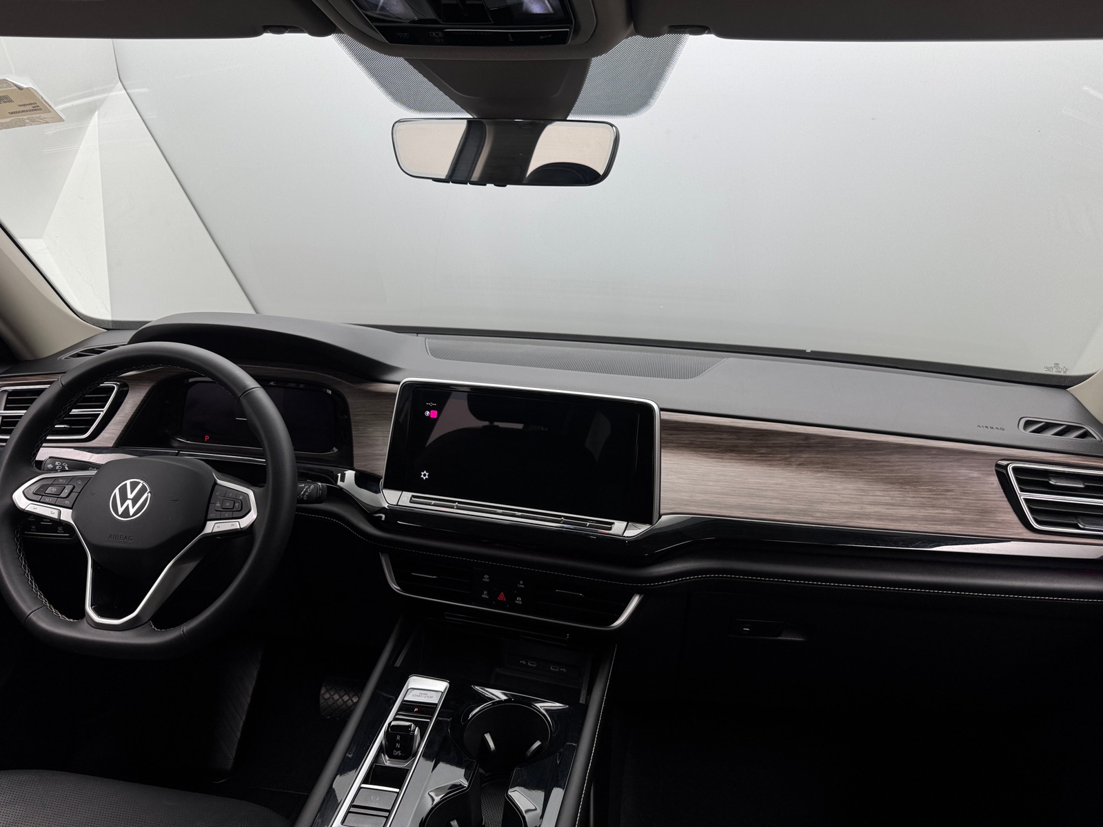 Thumbnail: 2024 Volkswagen Atlas - 2